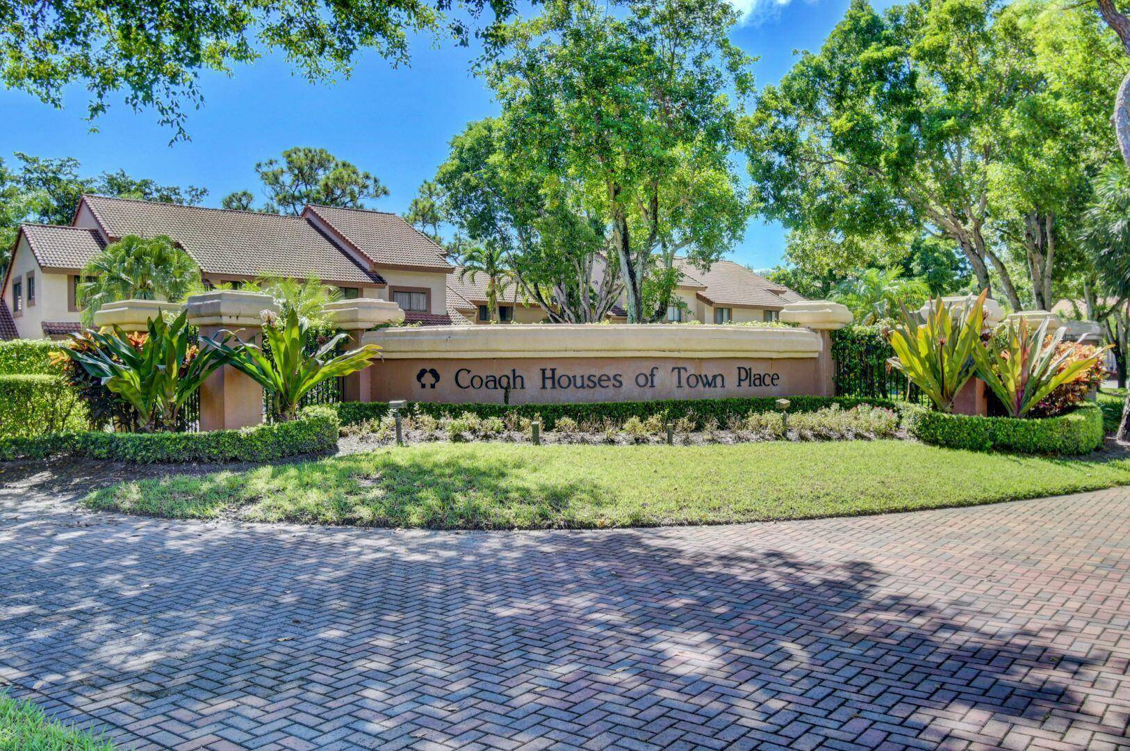 Boca Raton, FL 33486,5700 Coach House CIR G