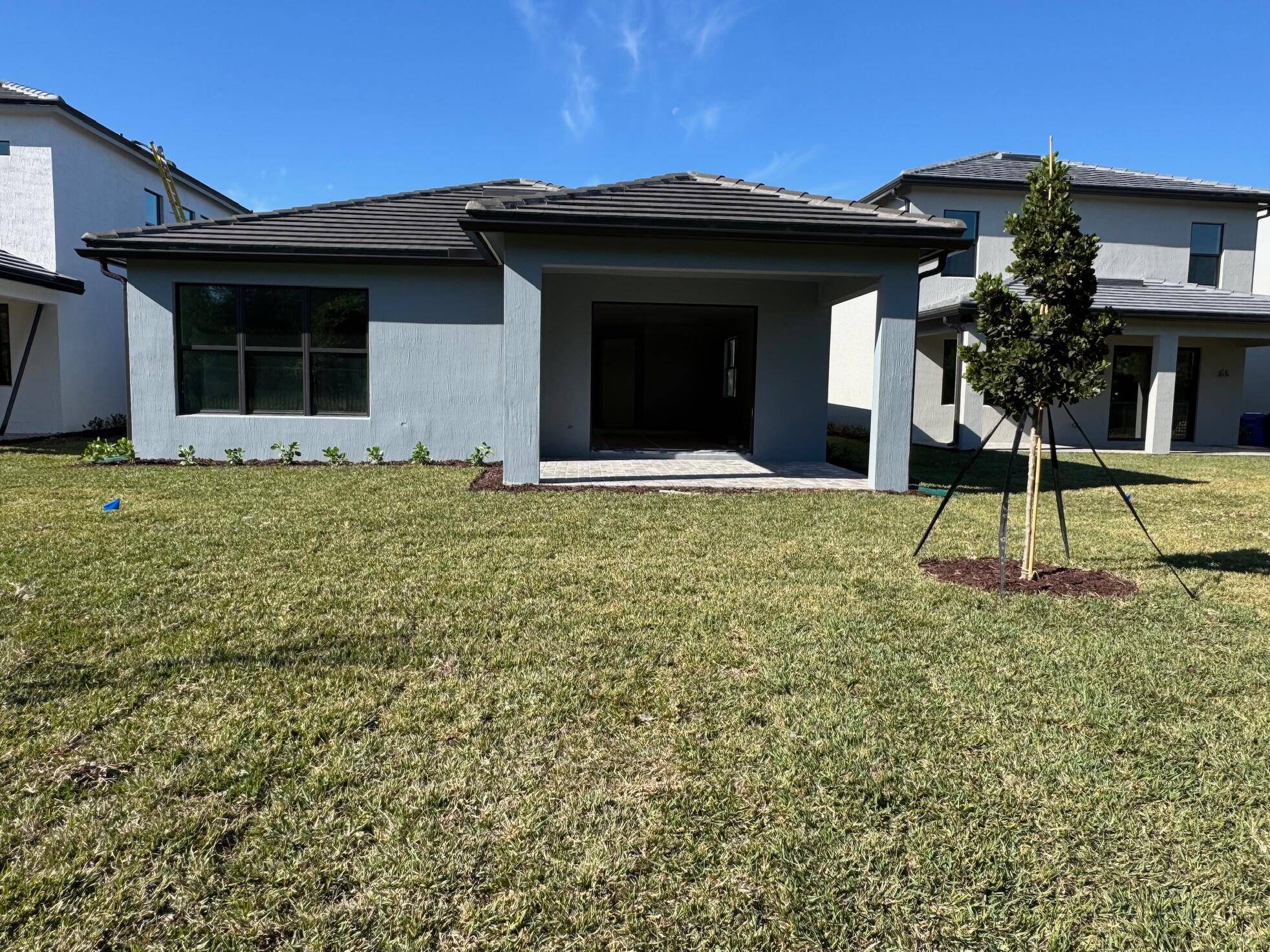 Oakland Park, FL 33309,2325 Rollingwood CT