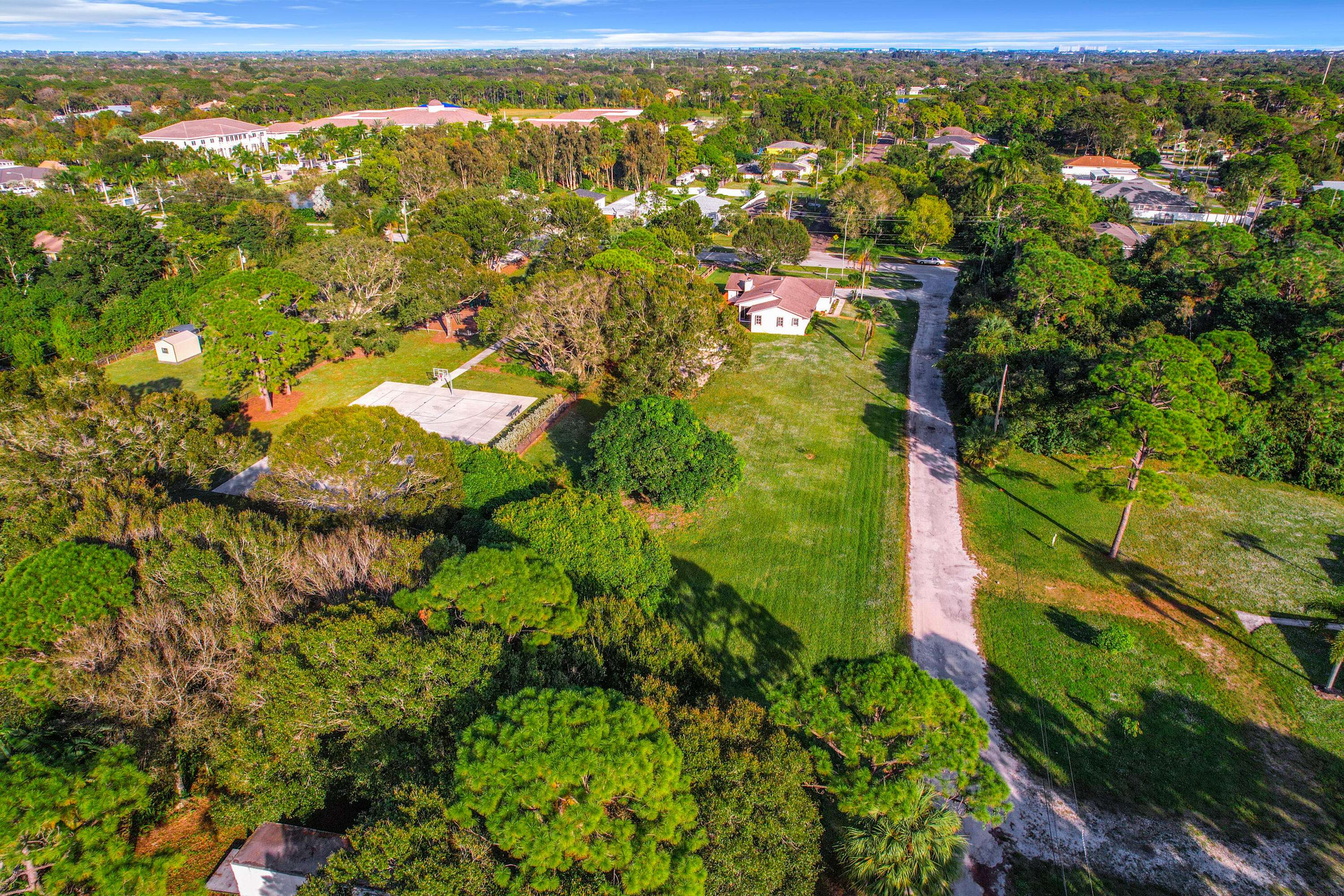 Jupiter, FL 33458,7025 N 182nd RD
