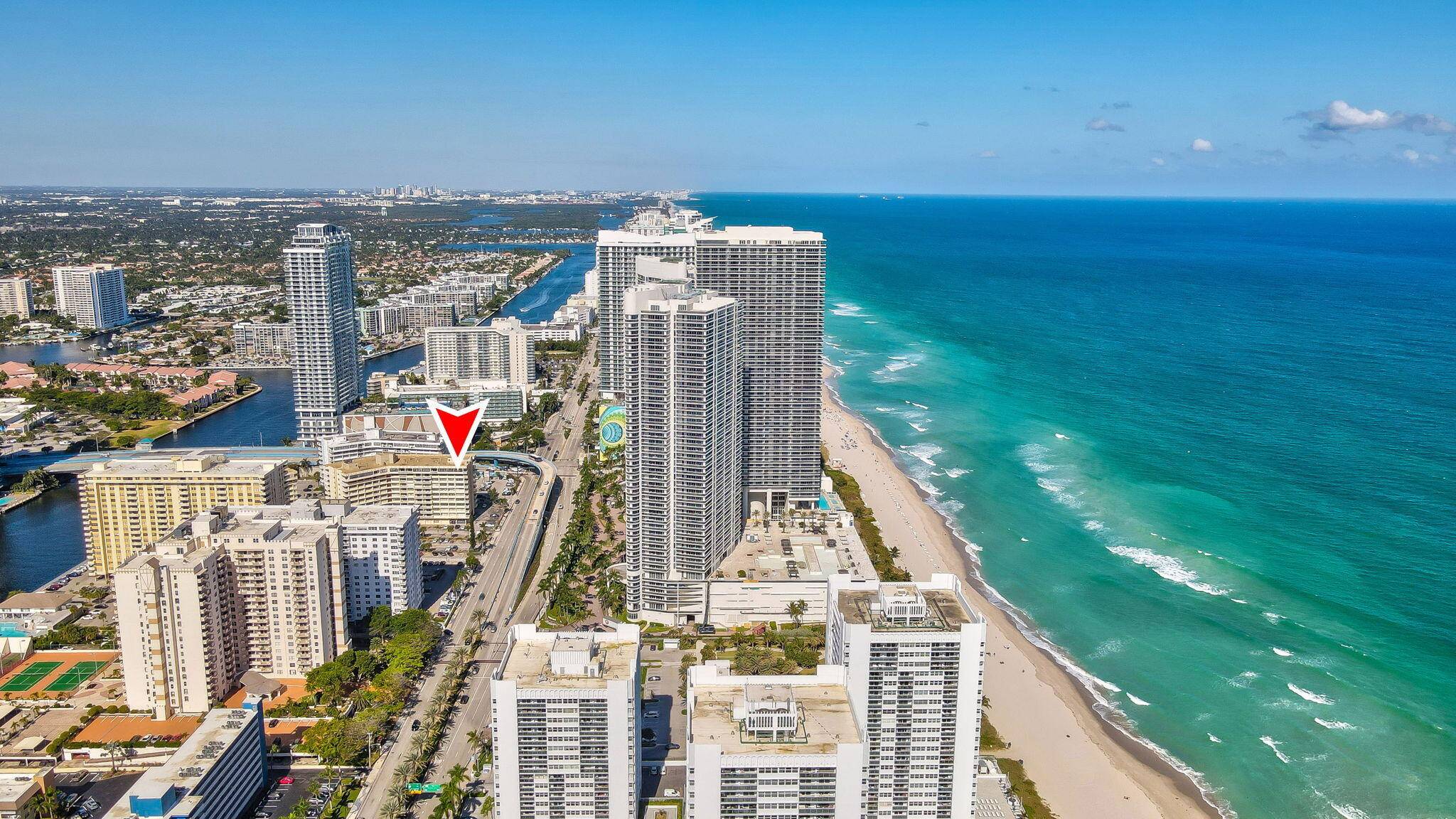 Hallandale Beach, FL 33009,1825 S Ocean DR Penthouse 14