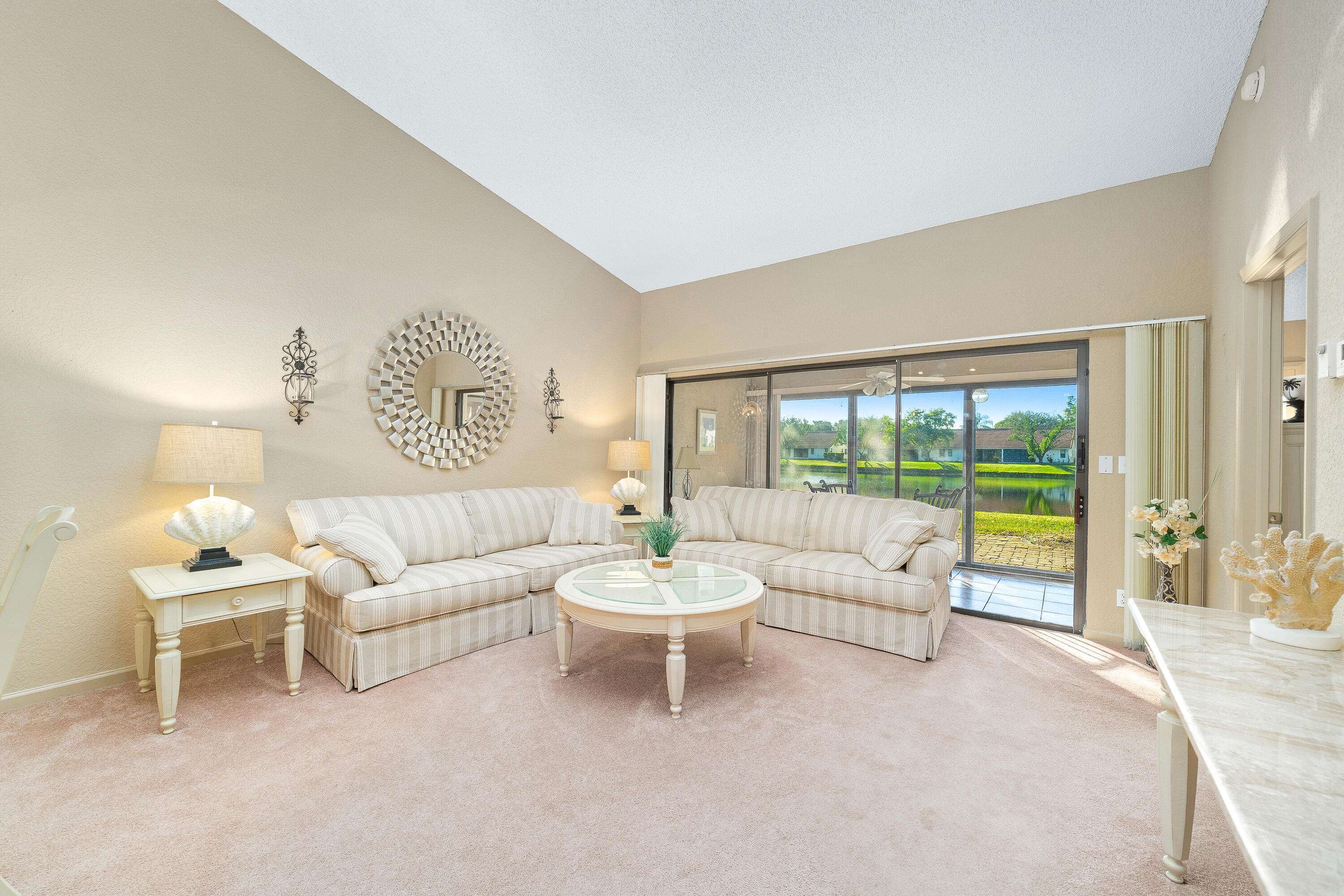 Boynton Beach, FL 33437,9676 Pavarotti TER 102