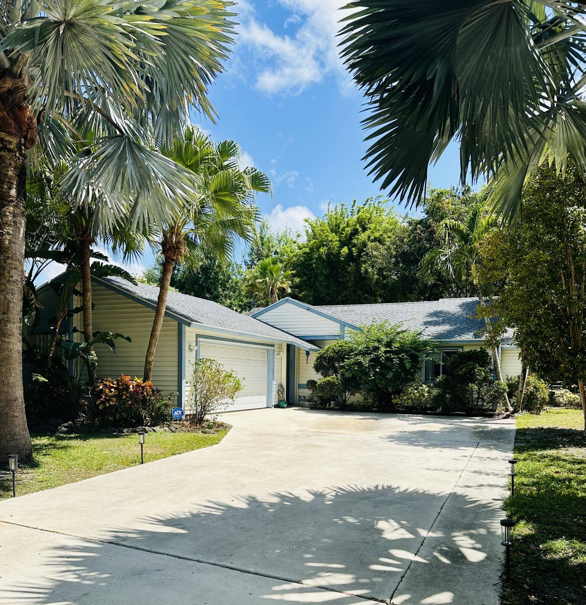 Jupiter, FL 33458,18257 Jupiter Landings DR