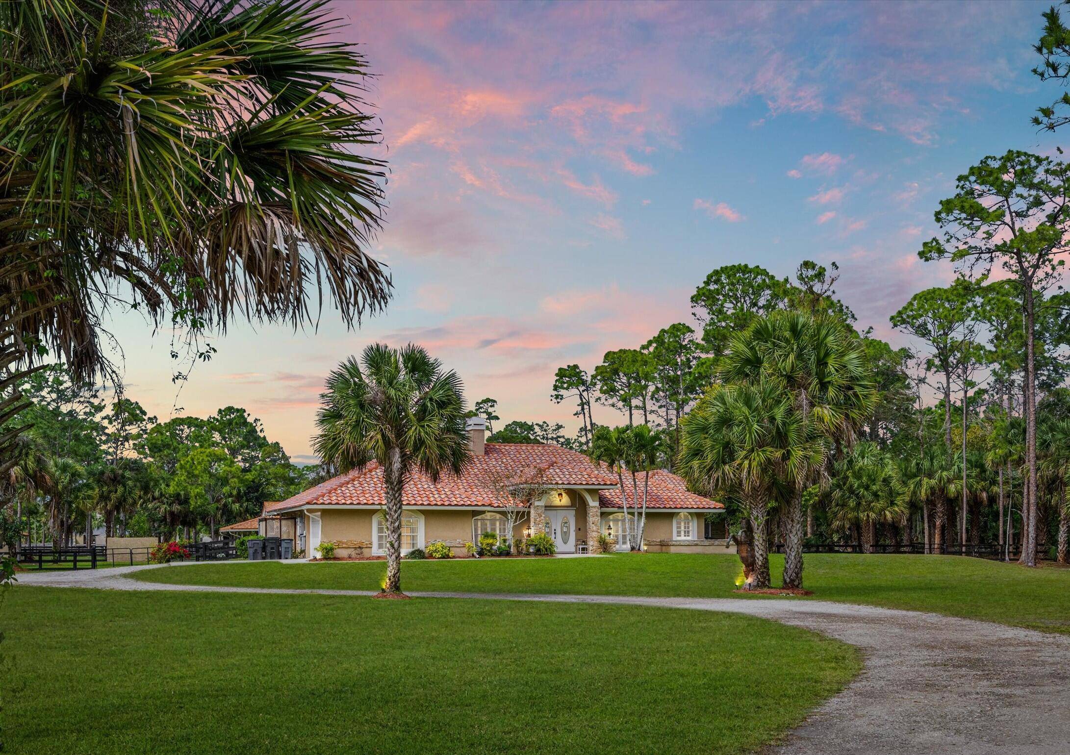 Loxahatchee, FL 33470,2559 Palm Deer DR