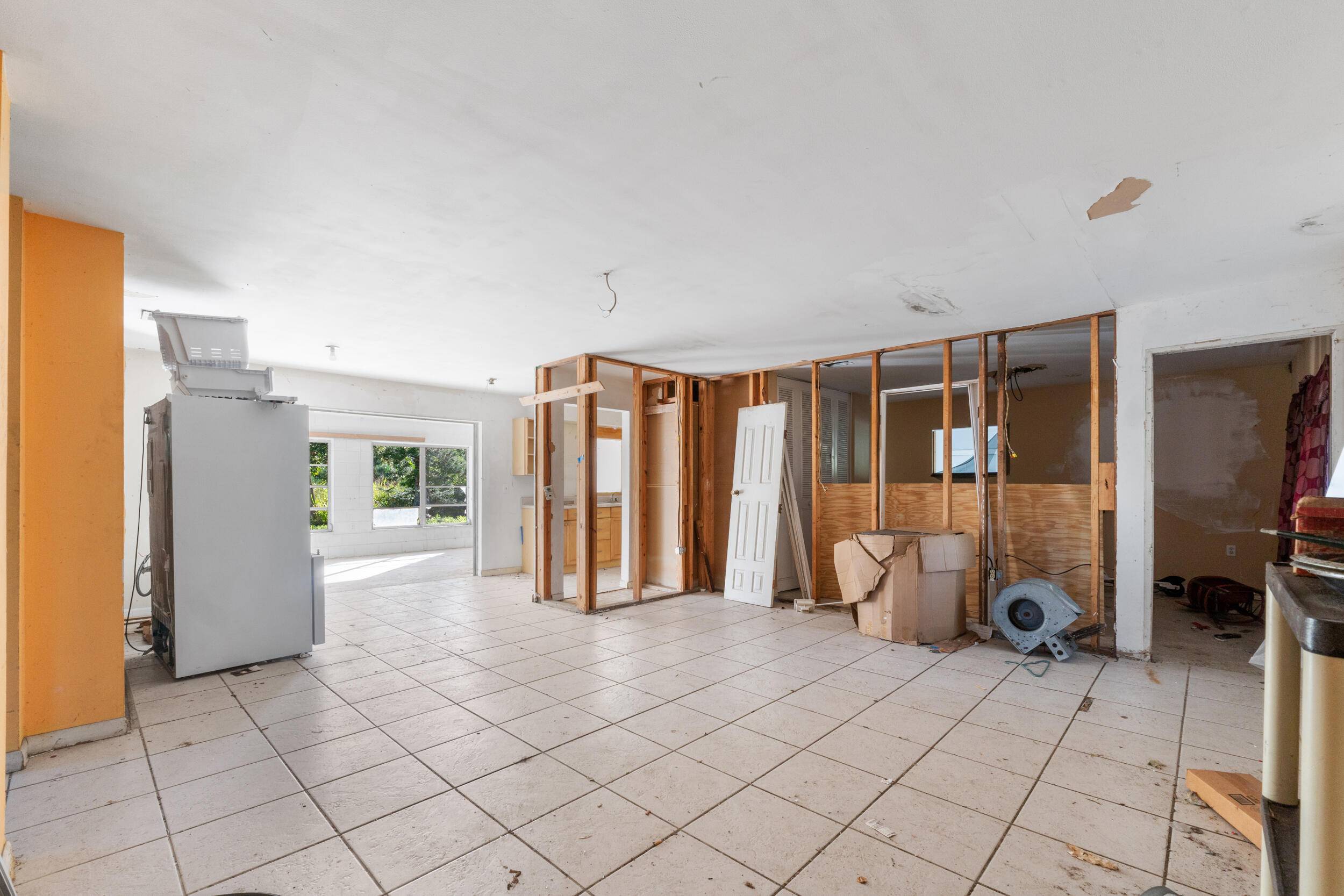 Fort Pierce, FL 34982,3824 Saint Marks DR