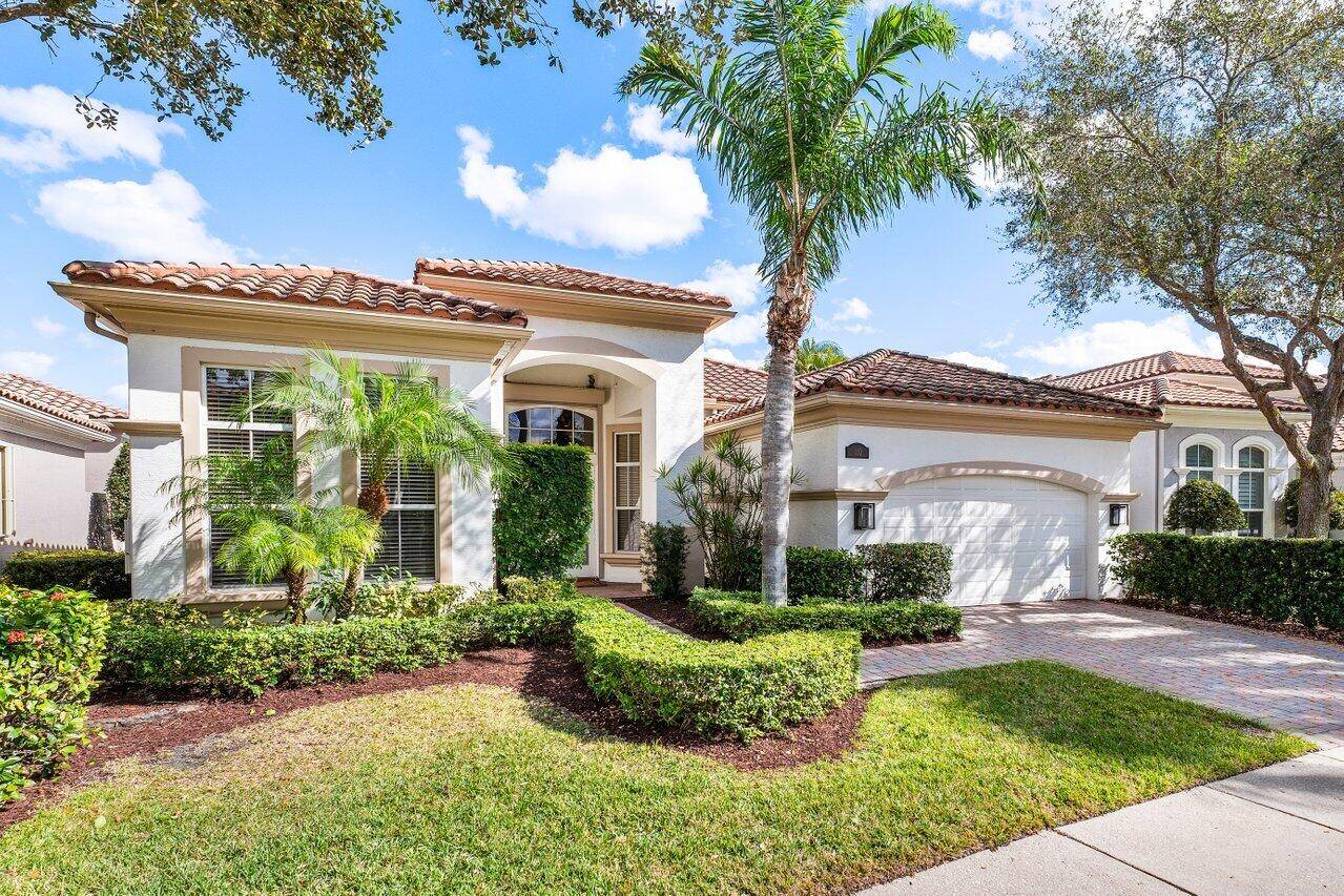 Palm Beach Gardens, FL 33418,110 Siesta WAY