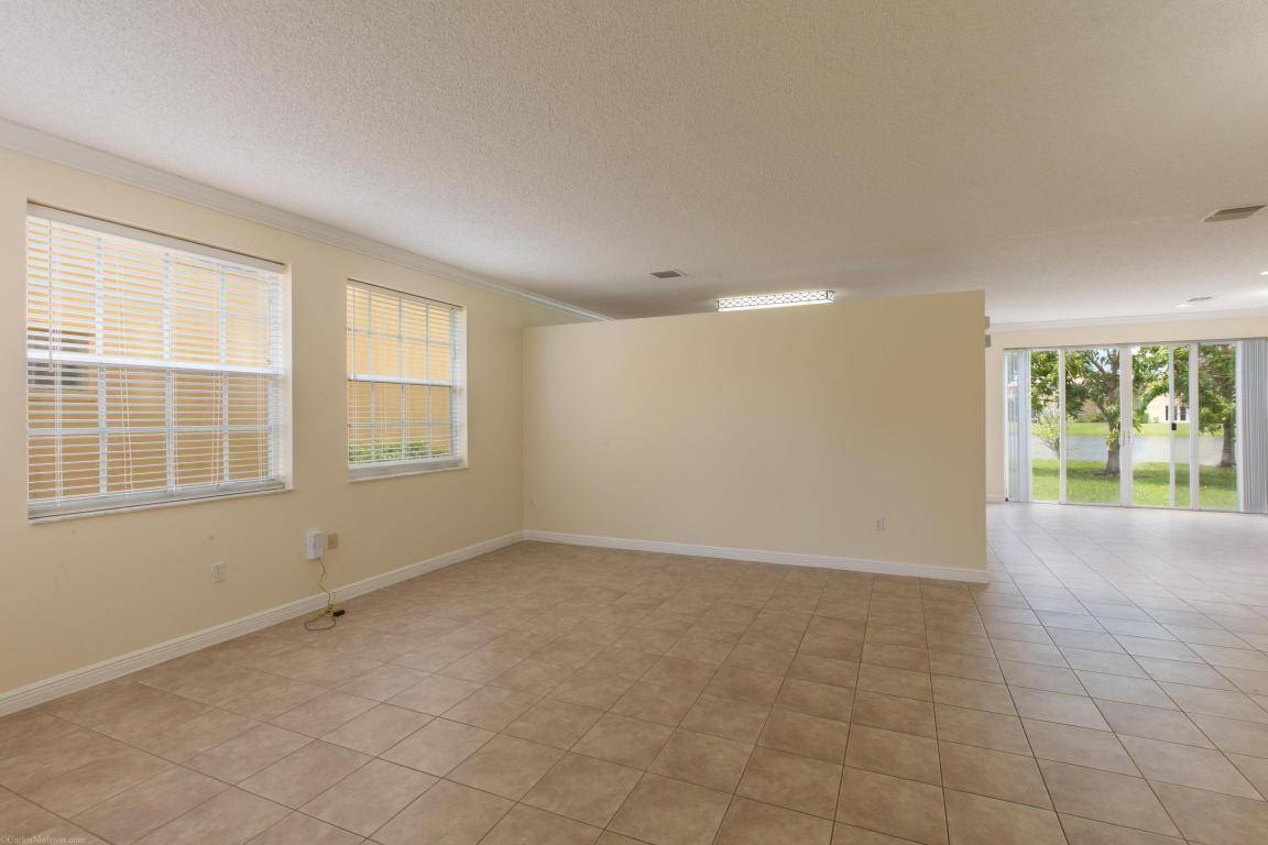 Wellington, FL 33414,9721 Wyeth CT