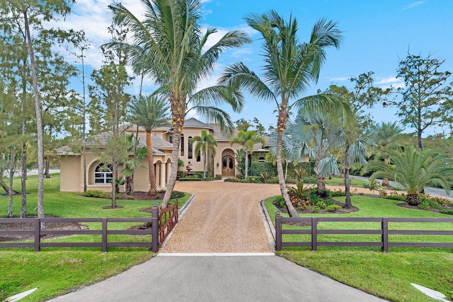 Wellington, FL 33414,14235 Equestrian WAY