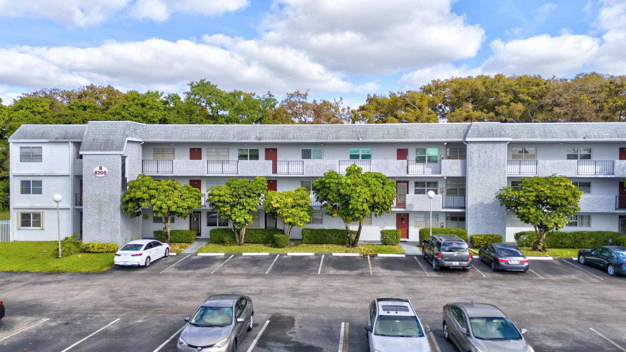 Tamarac, FL 33321,8205 NW 61st ST B303