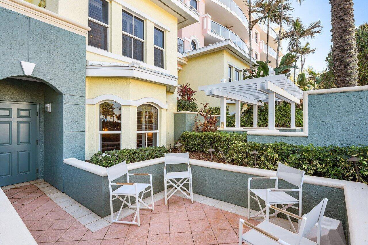 Deerfield Beach, FL 33441,2051 SE 3rd ST Th-4