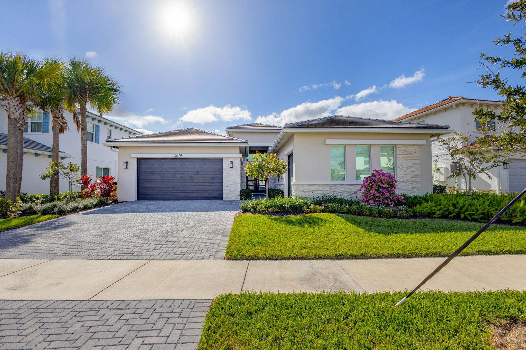 Palm Beach Gardens, FL 33412,12119 Waterstone CIR