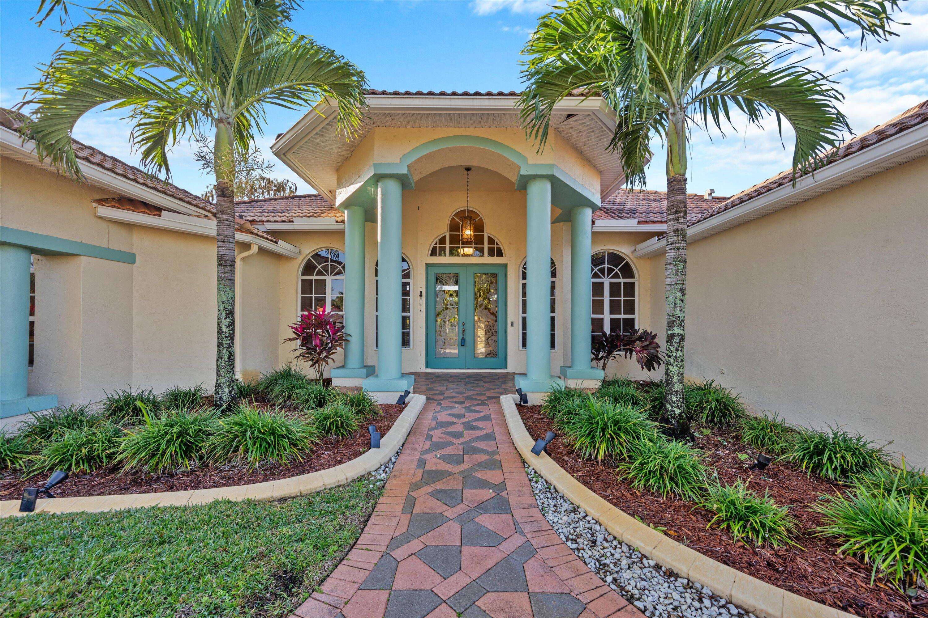 Royal Palm Beach, FL 33411,136 Mangrove CT