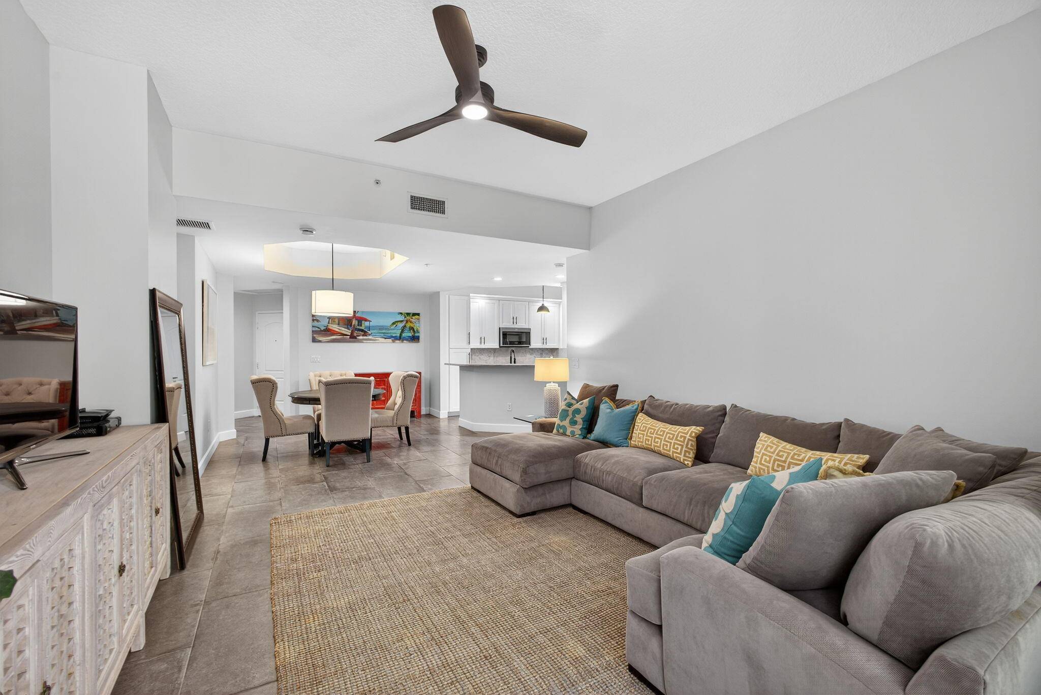 West Palm Beach, FL 33401,801 S Olive AVE 614