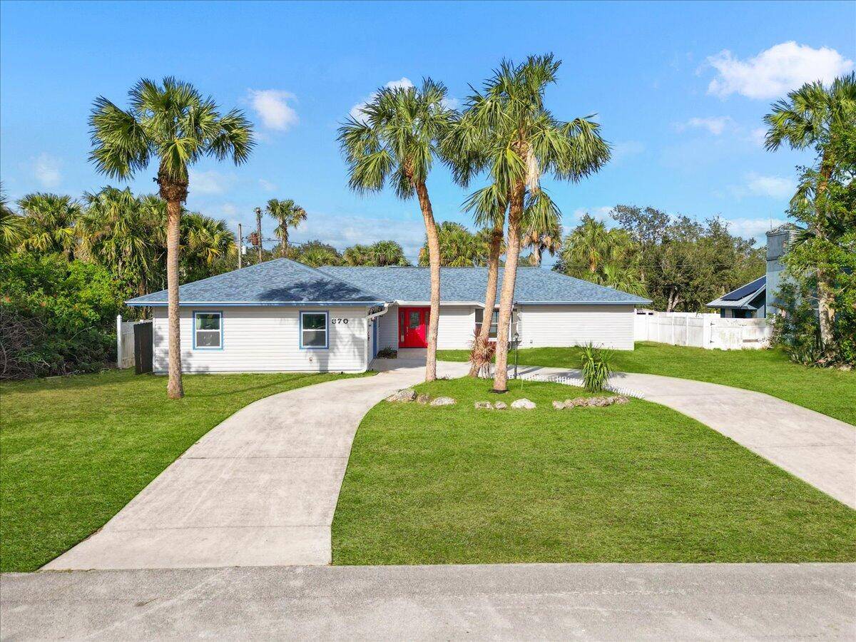 Vero Beach, FL 32962,370 SW 11th PL