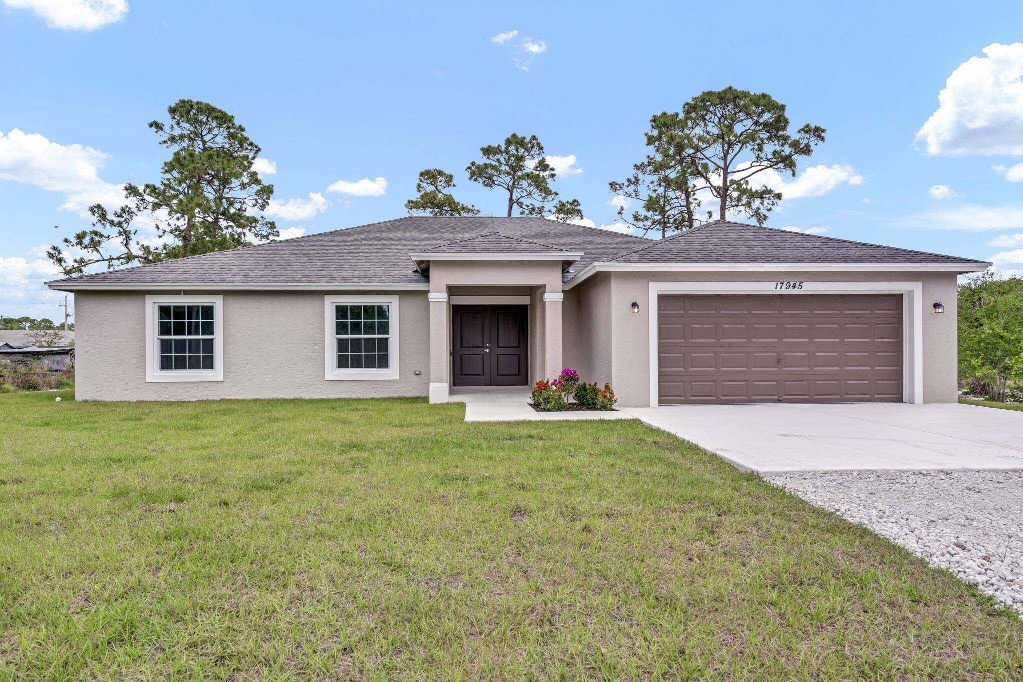 Loxahatchee, FL 33470,17945 N 38th LN