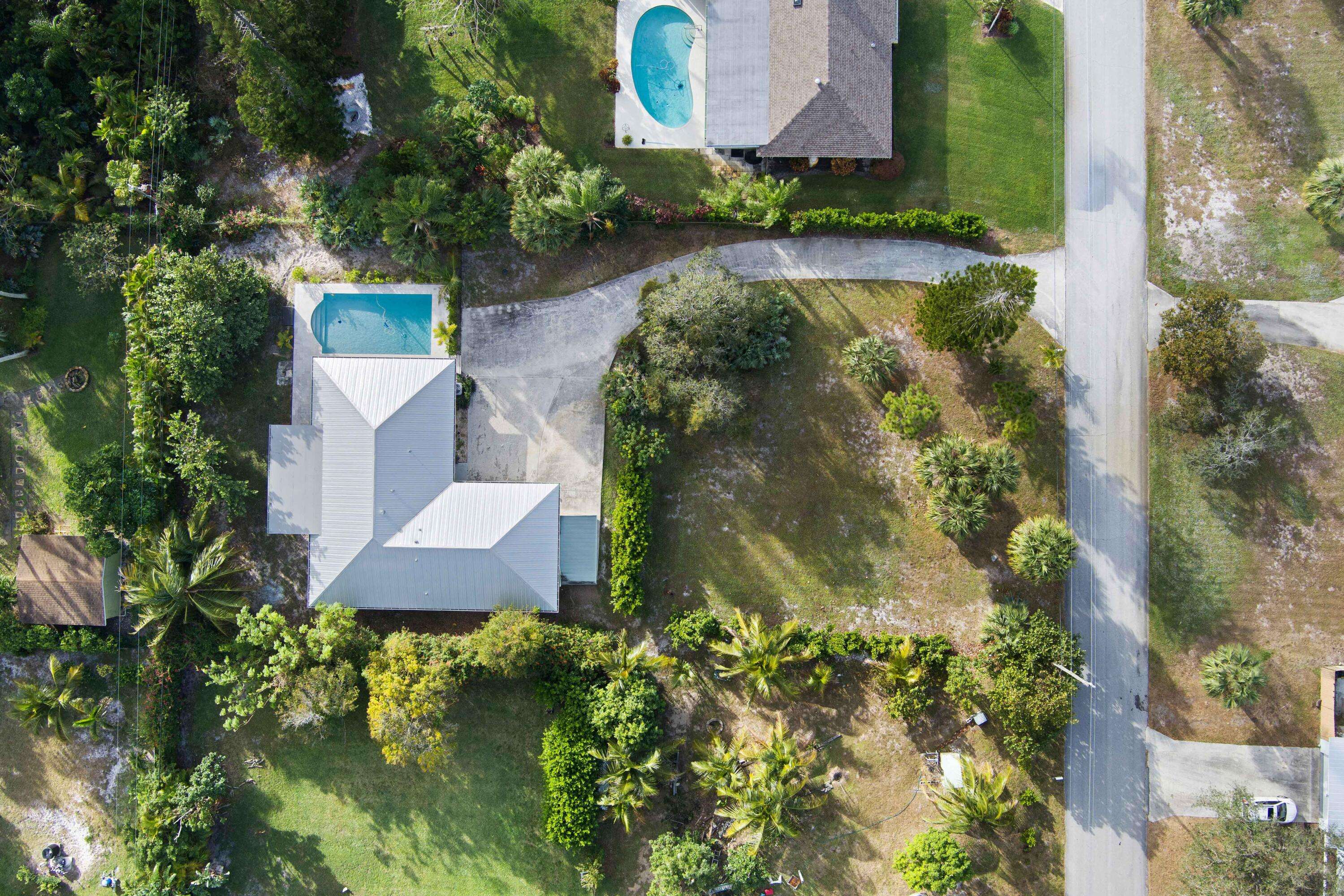 Hobe Sound, FL 33455,9292 SE Duncan ST