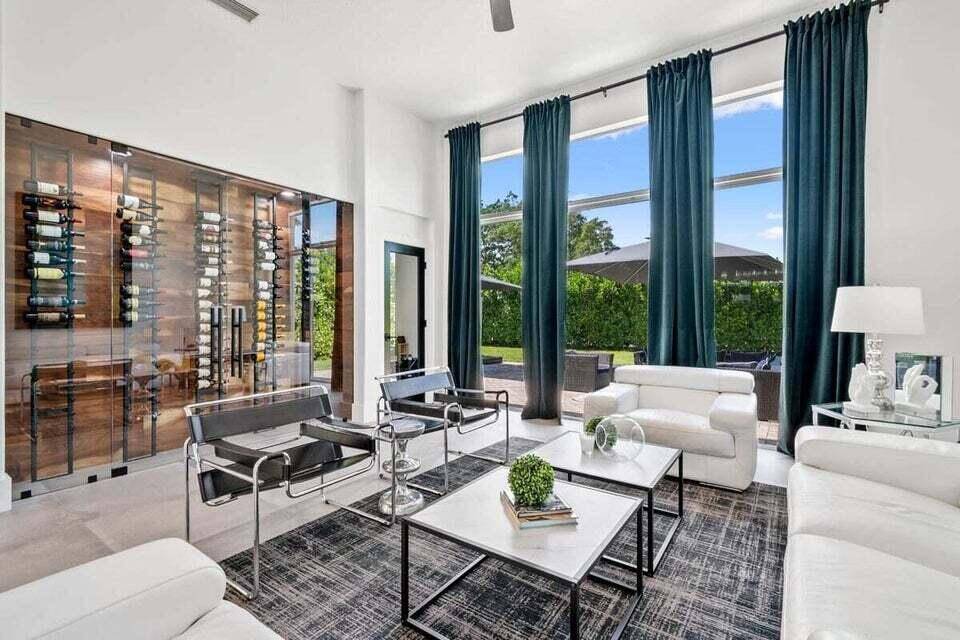 West Palm Beach, FL 33412,8163 Lakeview DR