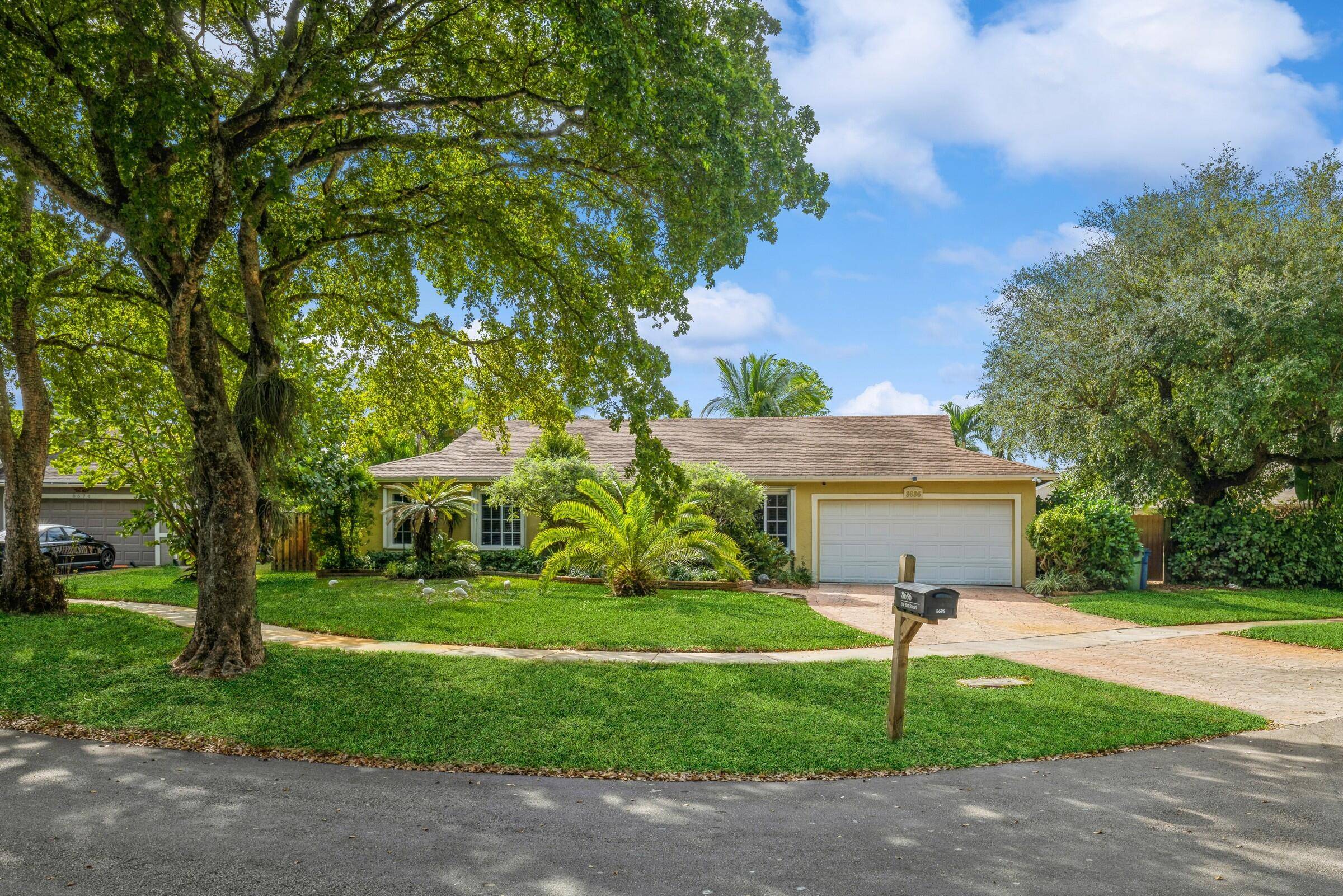 Cooper City, FL 33328,8686 SW 51st ST