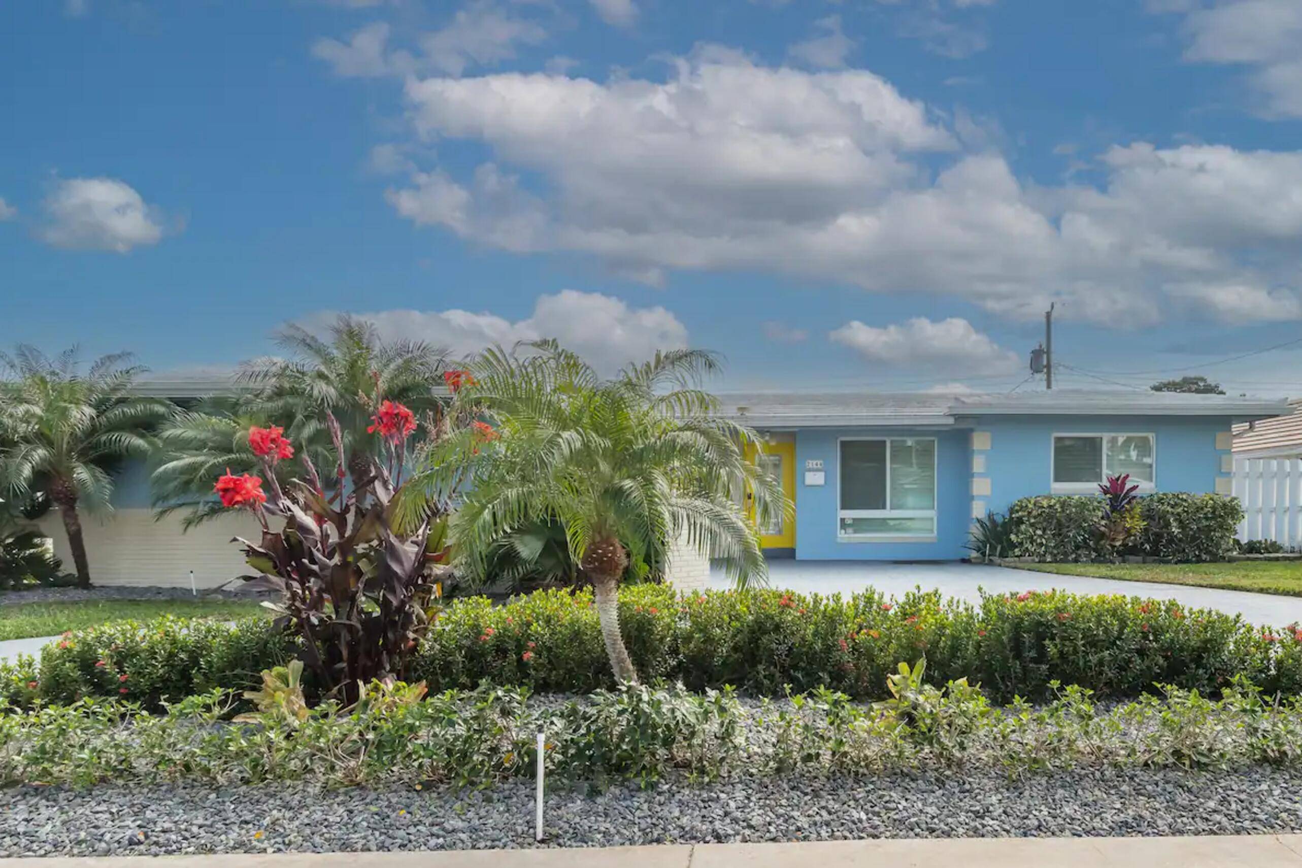 Fort Lauderdale, FL 33308,2144 NE 64th ST