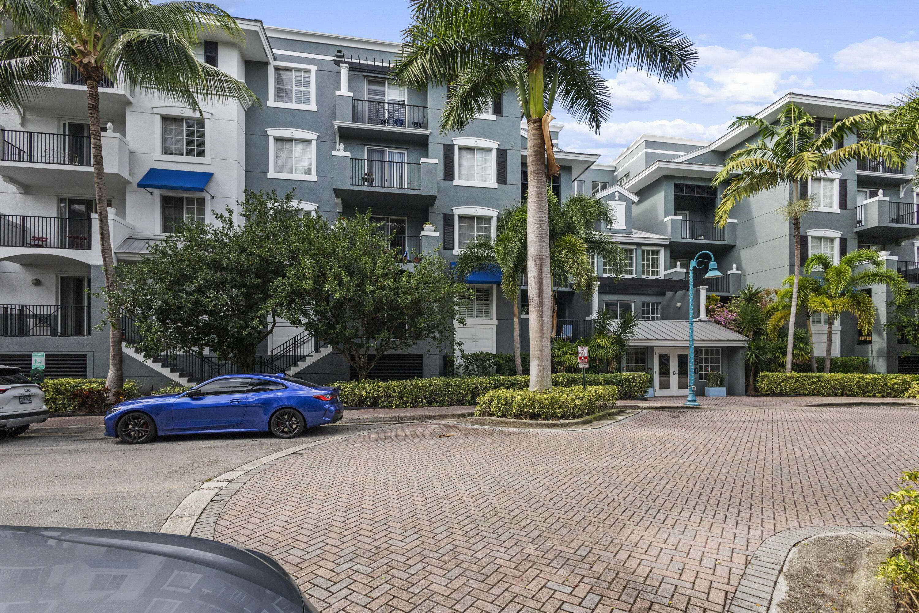 Delray Beach, FL 33444,250 NE 3rd AVE 1317