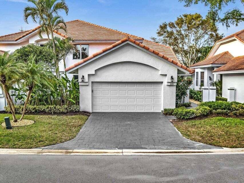 Boca Raton, FL 33496,2237 NW 53rd ST