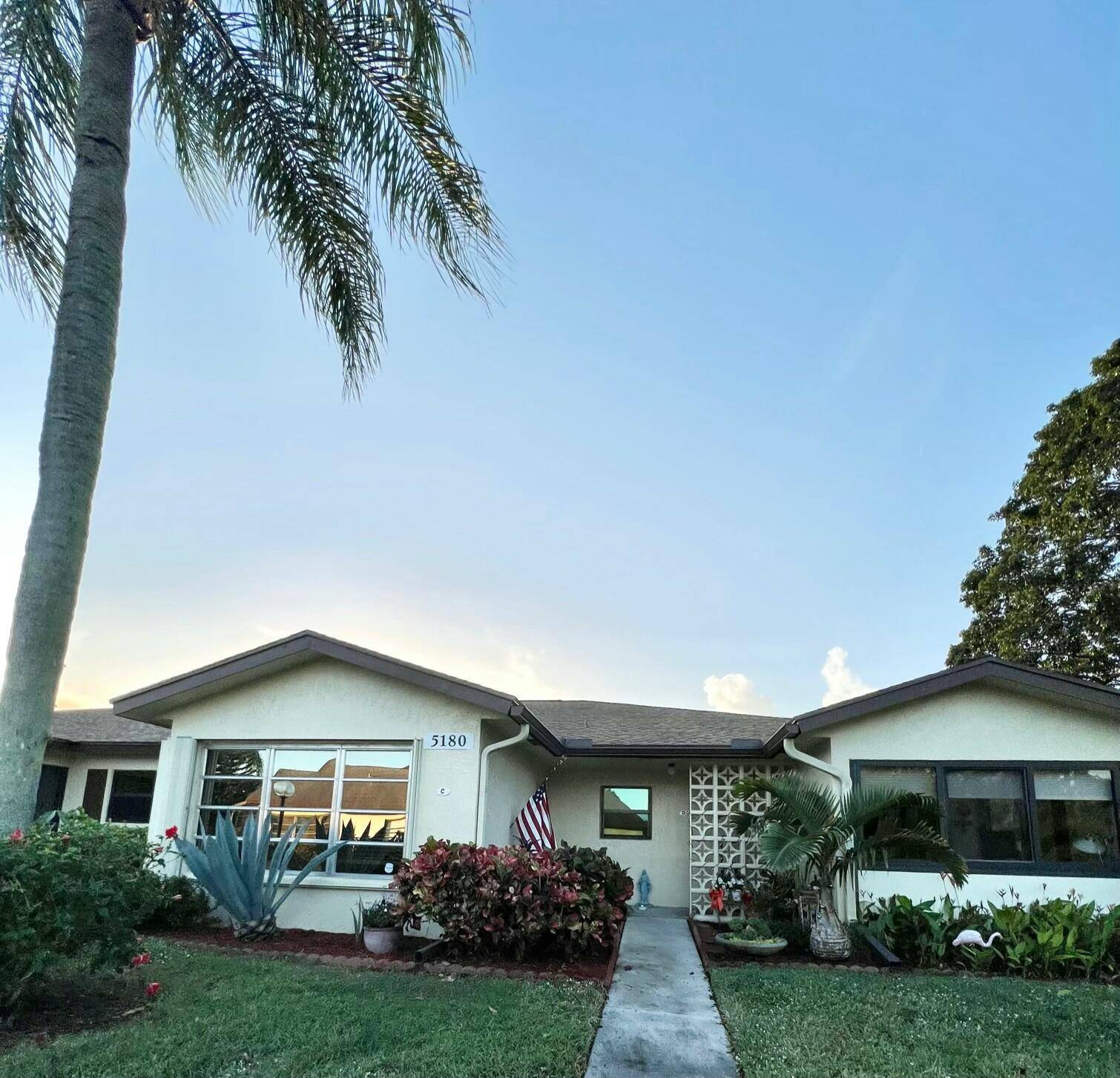 Delray Beach, FL 33484,5180 Nesting WAY C