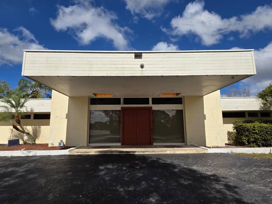 Lake Worth, FL 33467,8944 Kendale PL
