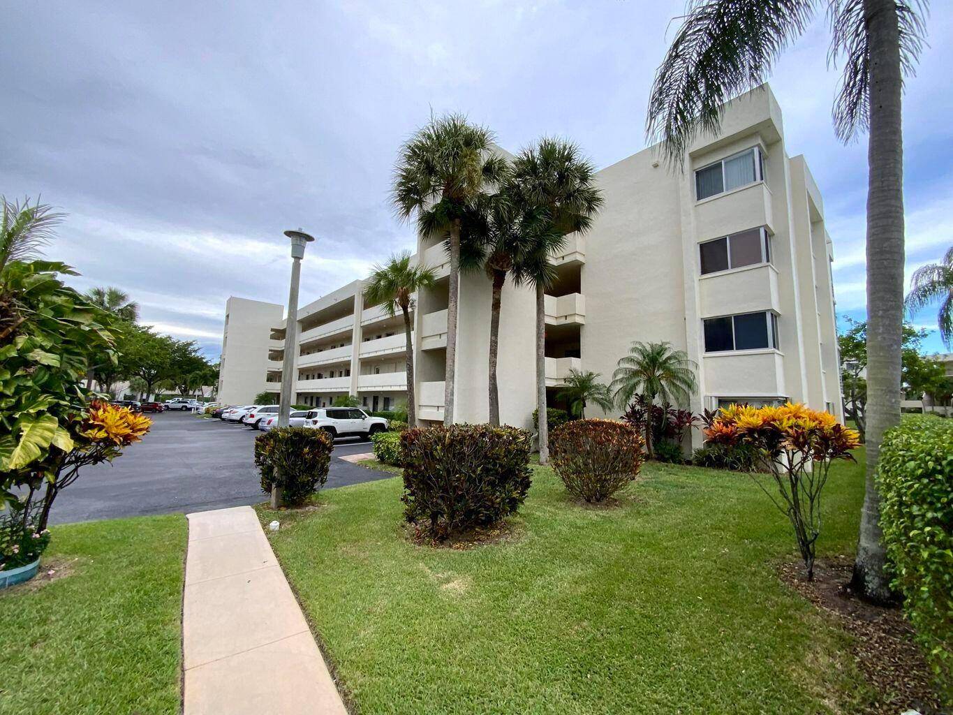 Lake Worth, FL 33467,3178 Via Poinciana 402
