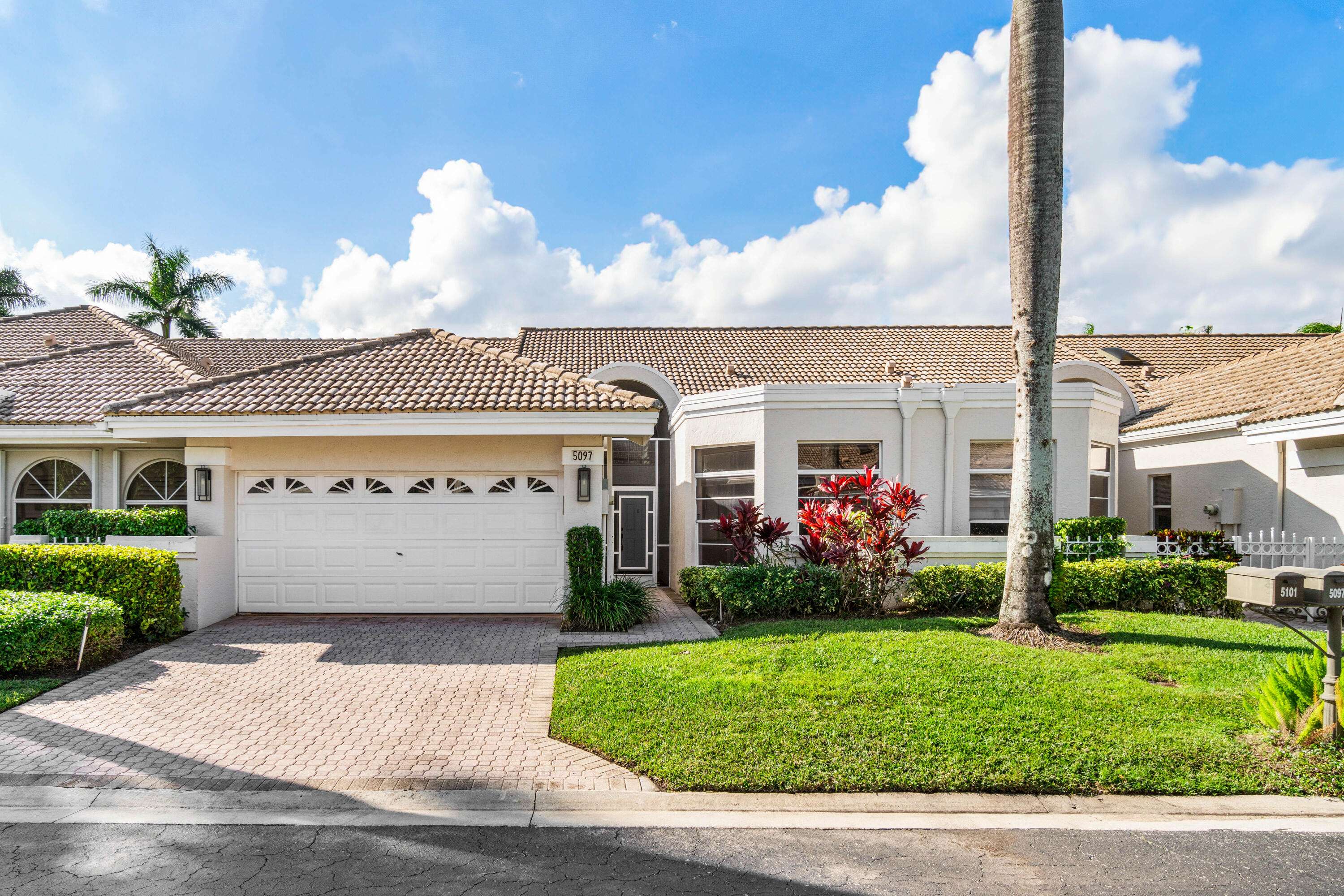 Boca Raton, FL 33496,5097 Windsor Parke DR