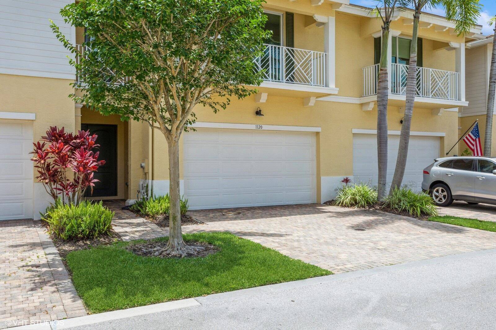 Palm Beach Gardens, FL 33418,1120 Piccadilly ST