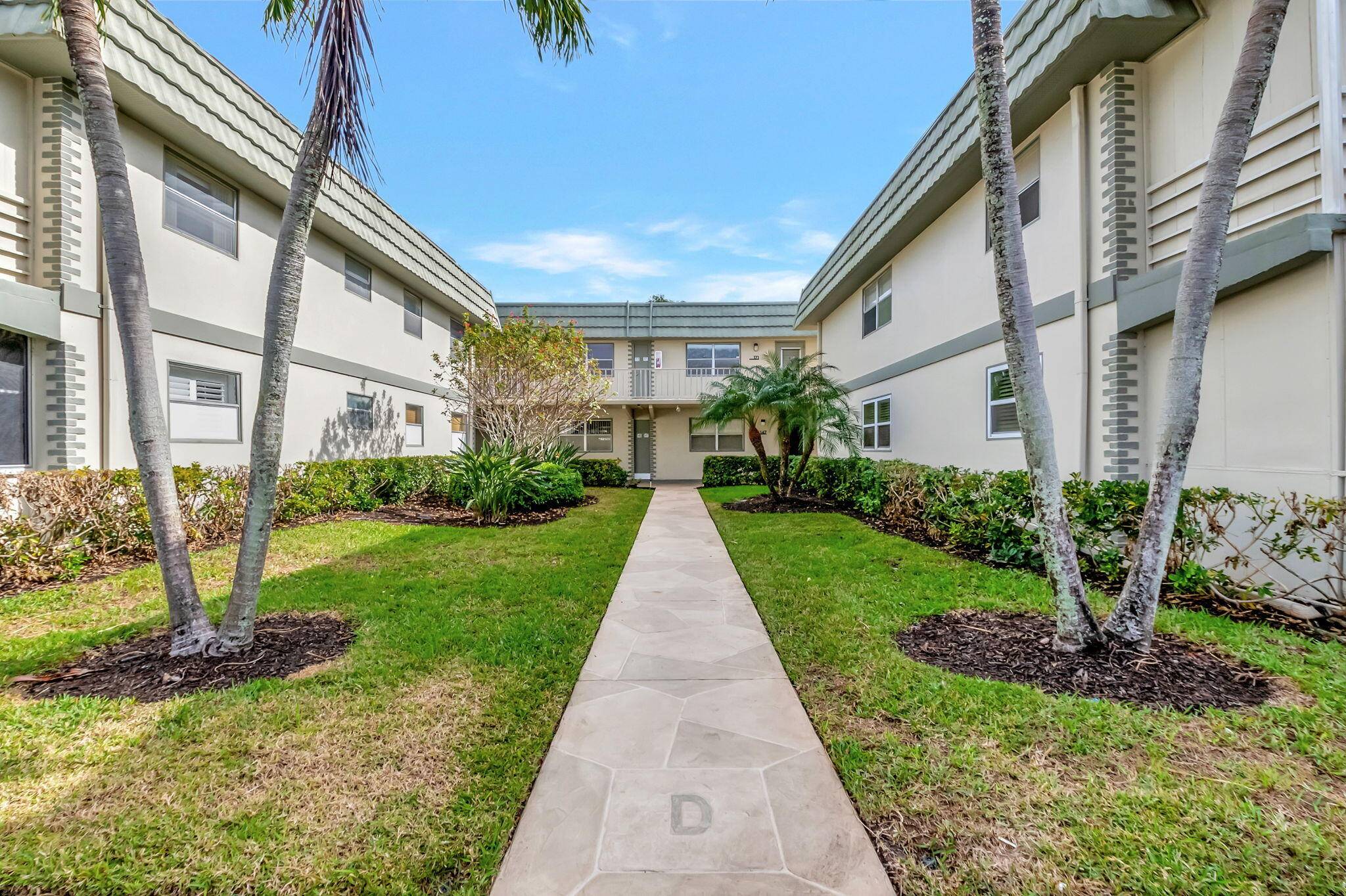 Delray Beach, FL 33446,171 Monaco D