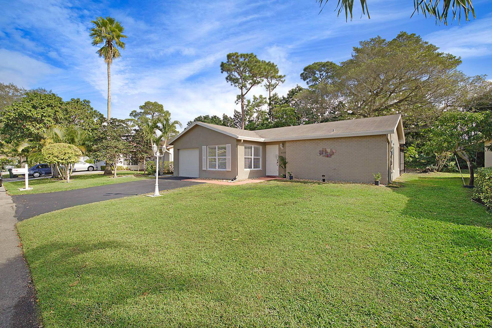 Greenacres, FL 33463,6380 Summer Sky LN