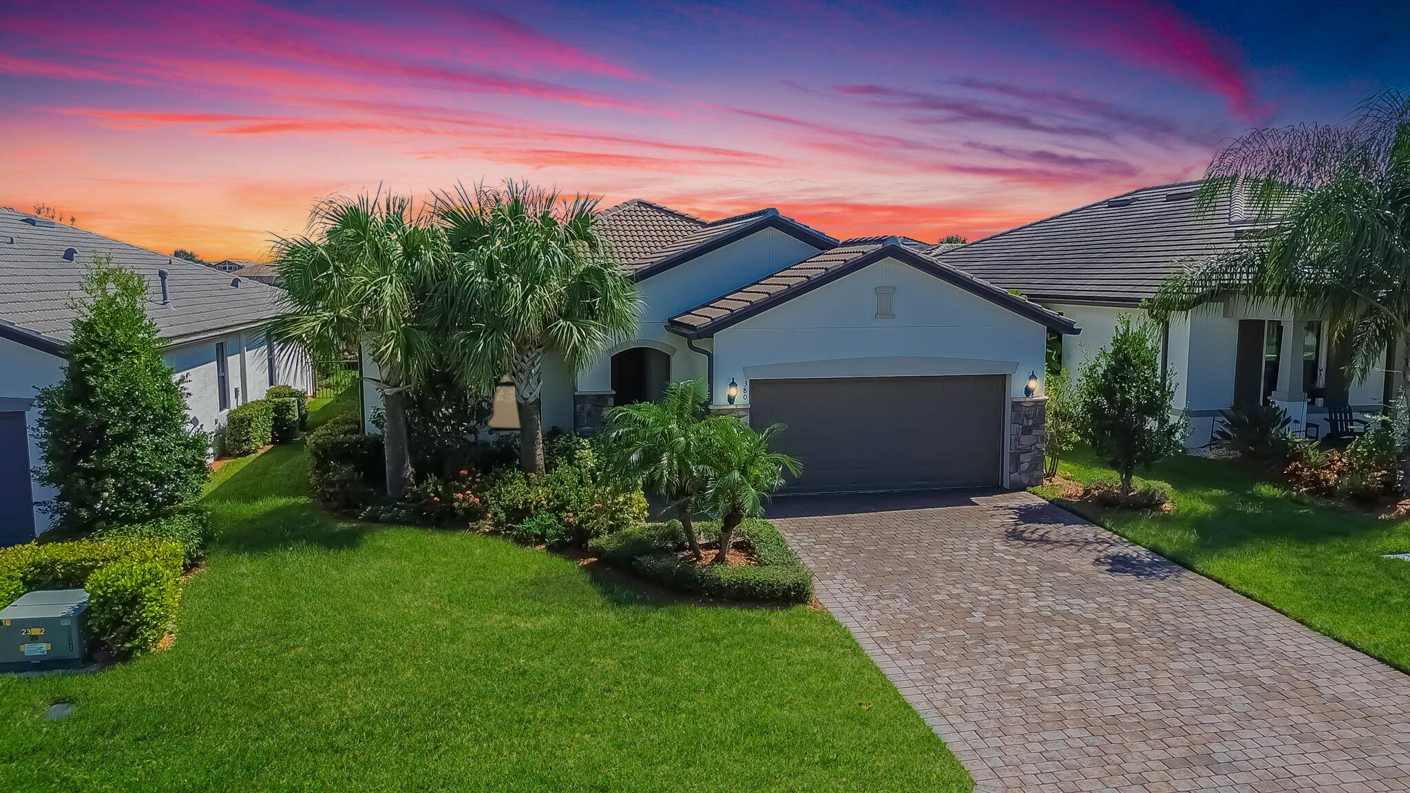 Port Saint Lucie, FL 34984,380 SE Courances DR