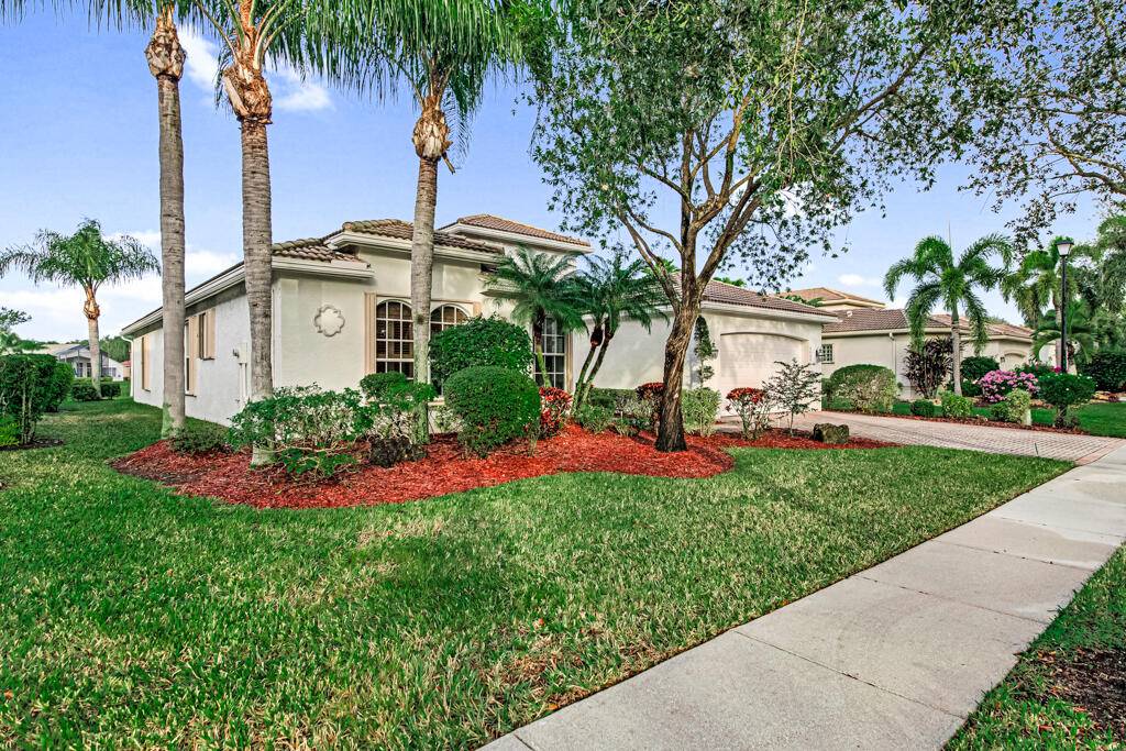 Lake Worth, FL 33467,8666 Tierra Lago CV