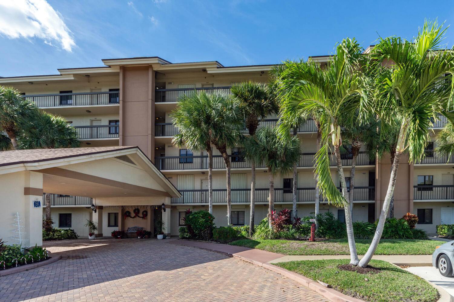 Jupiter, FL 33477,801 Seafarer CIR 305