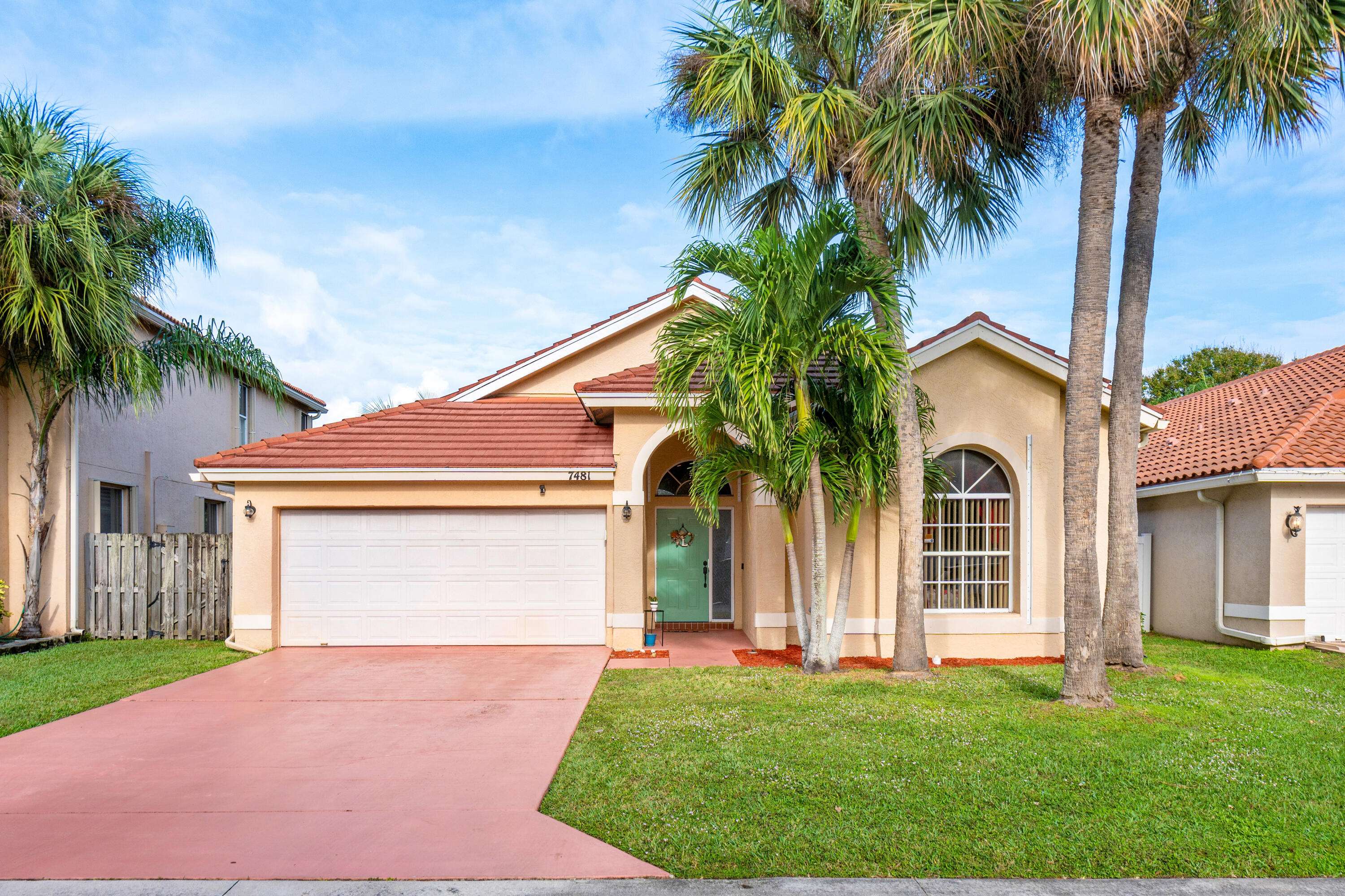 Lake Worth, FL 33467,7481 Oakboro DR