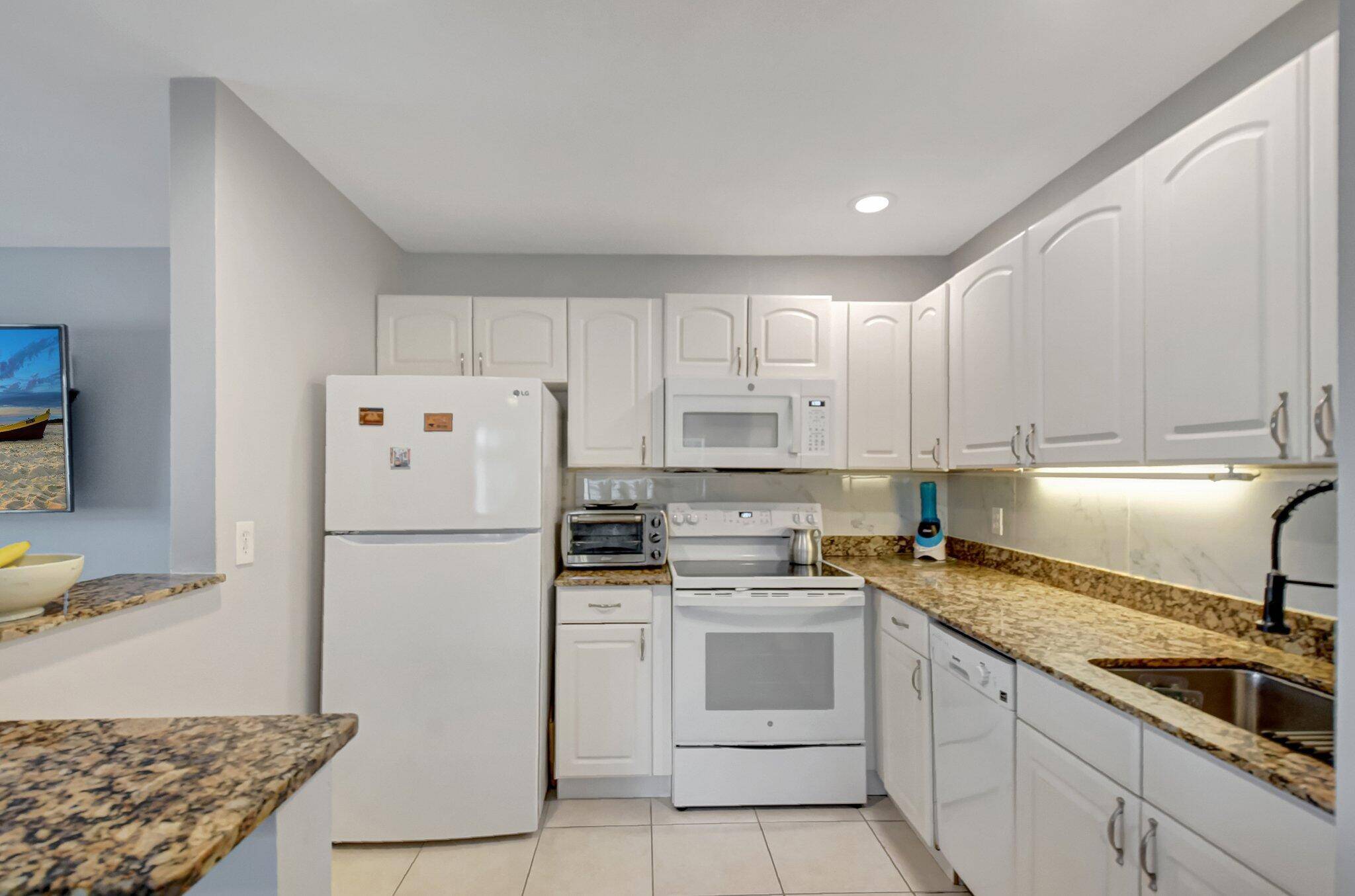 Delray Beach, FL 33446,566 Brittany L