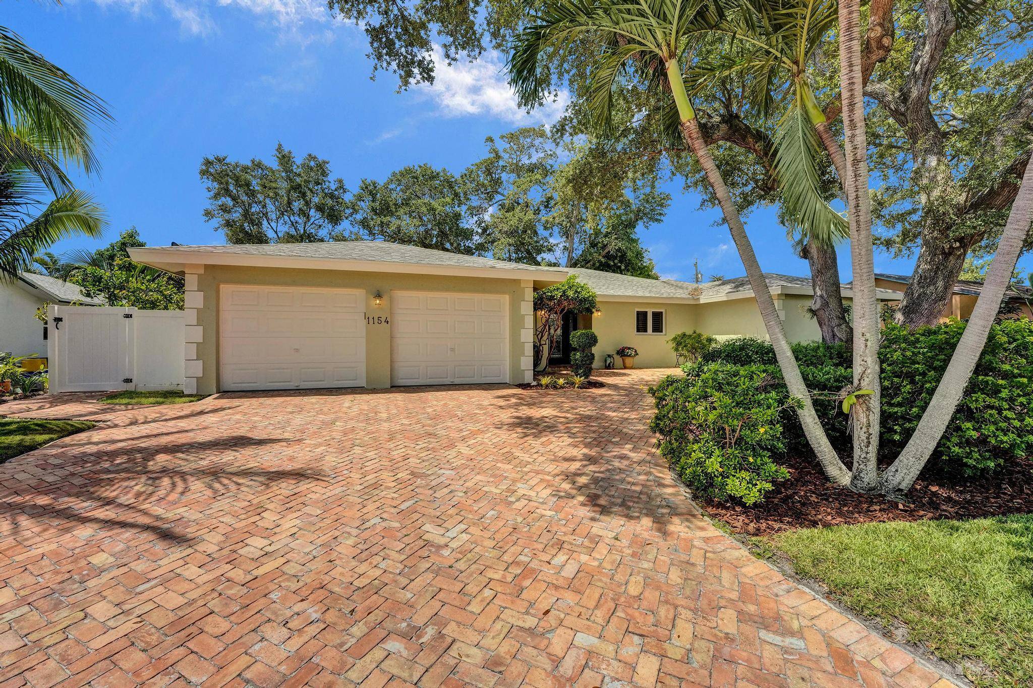 Boca Raton, FL 33486,1154 SW 2nd ST