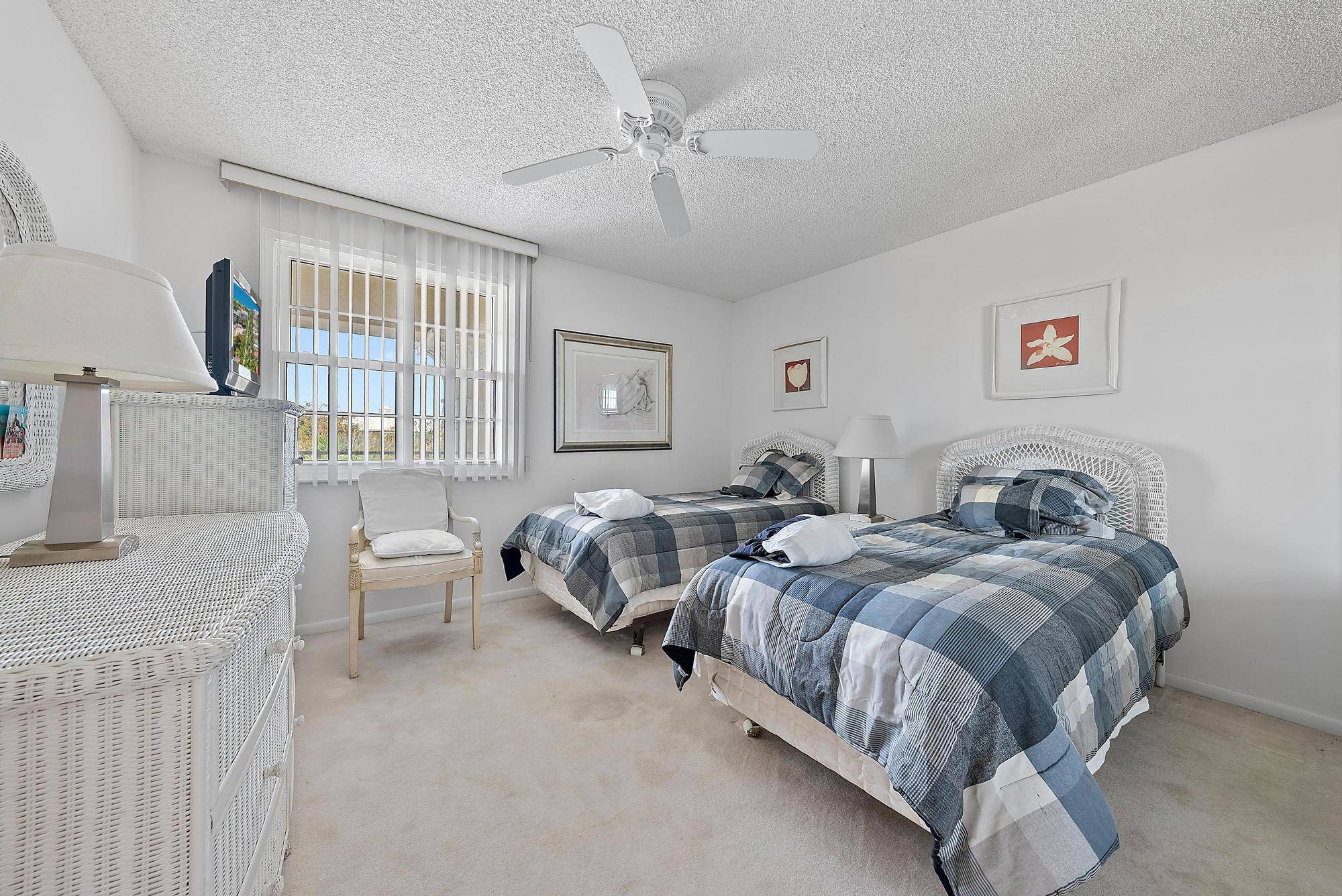 West Palm Beach, FL 33409,3511 Village BLVD 403