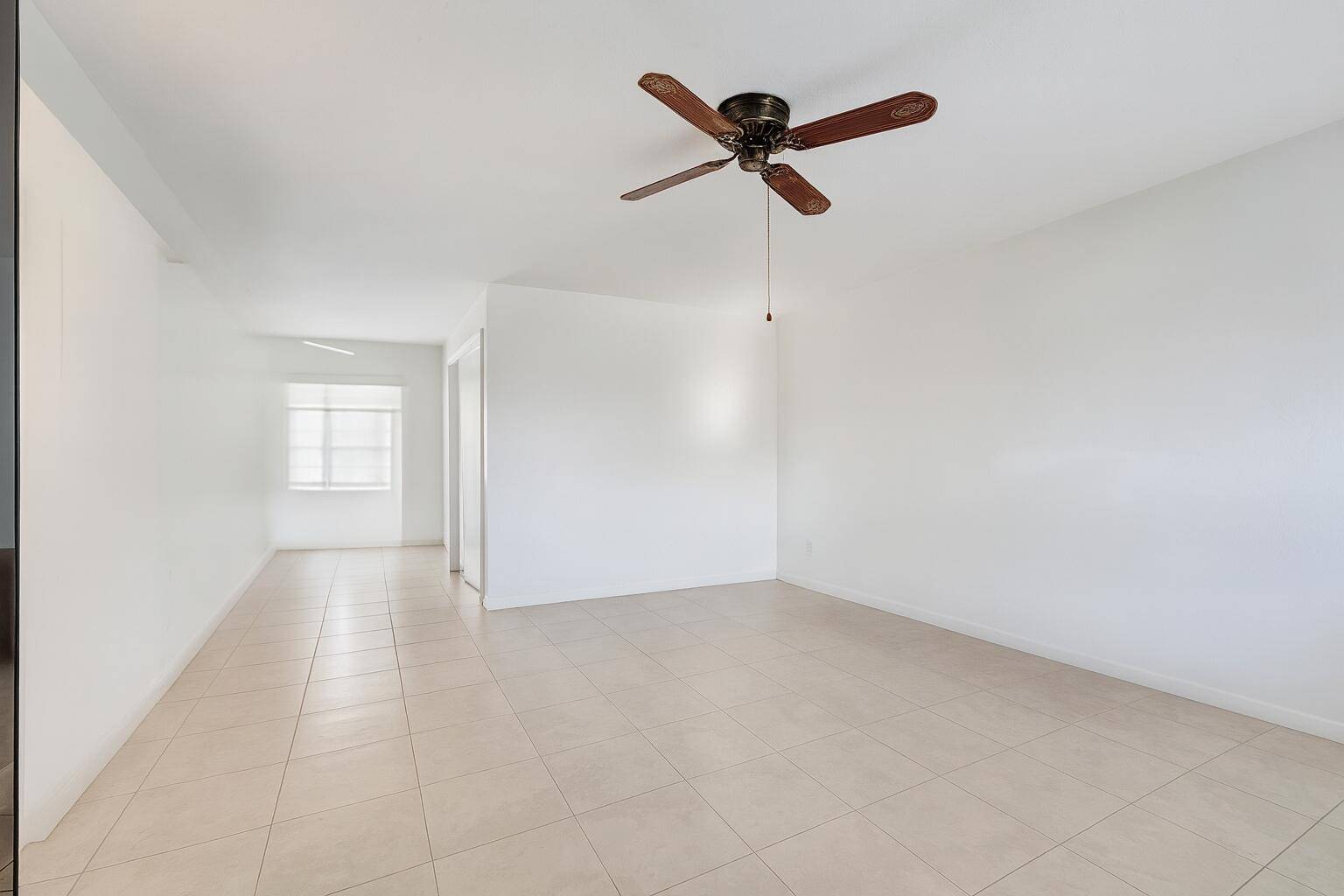 Palm Beach Gardens, FL 33410,3154 S Meridian WAY 2