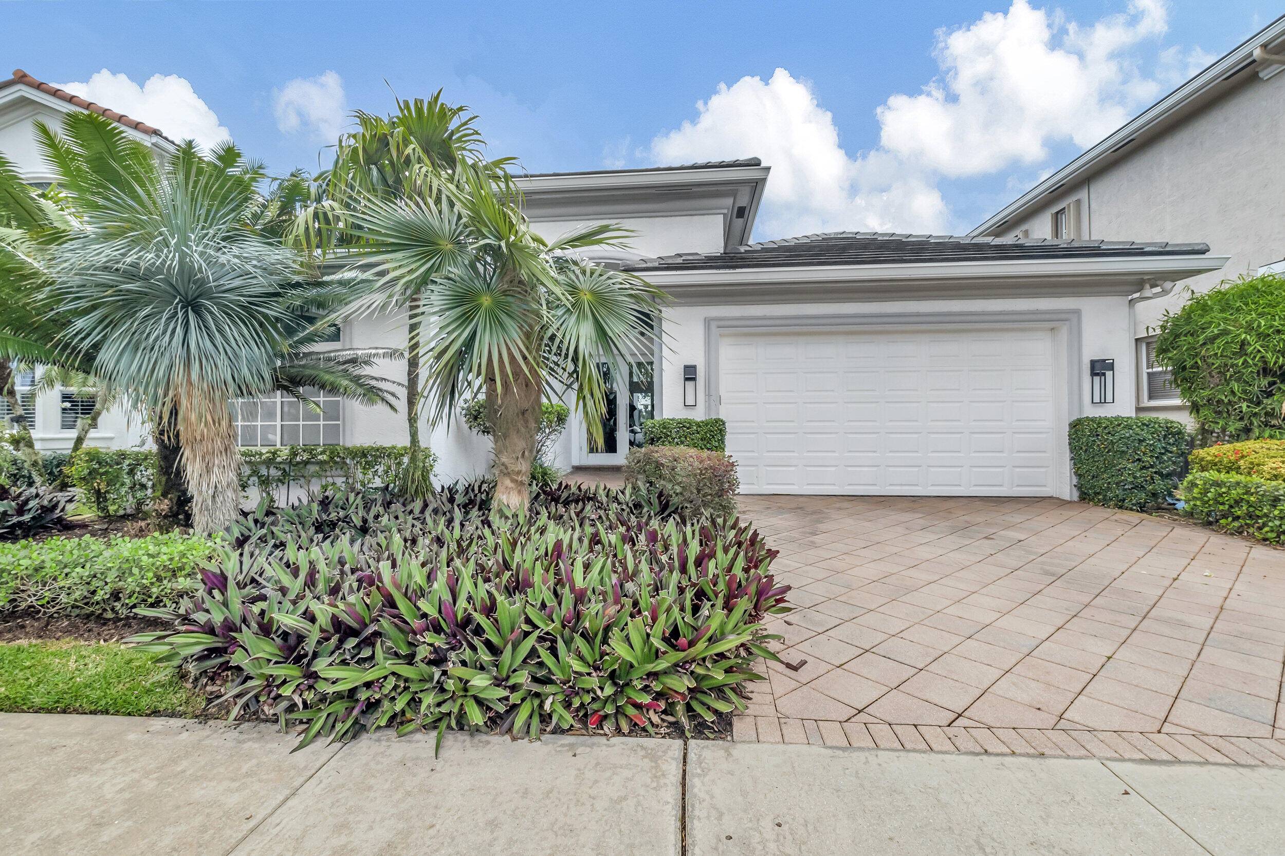 Boca Raton, FL 33496,4114 NW Briarcliff CIR