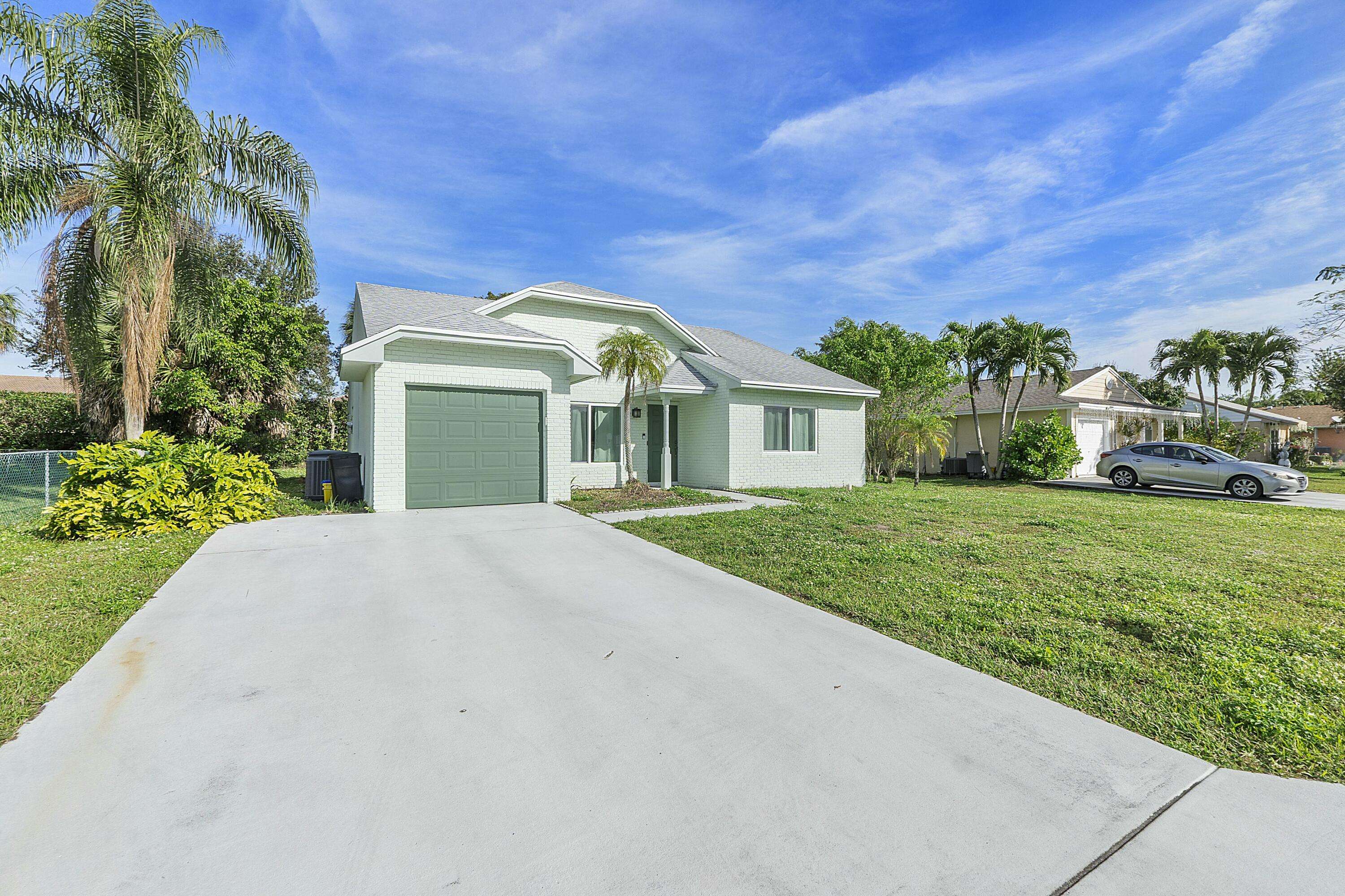 Boca Raton, FL 33433,8143 Cedar Hollow LN