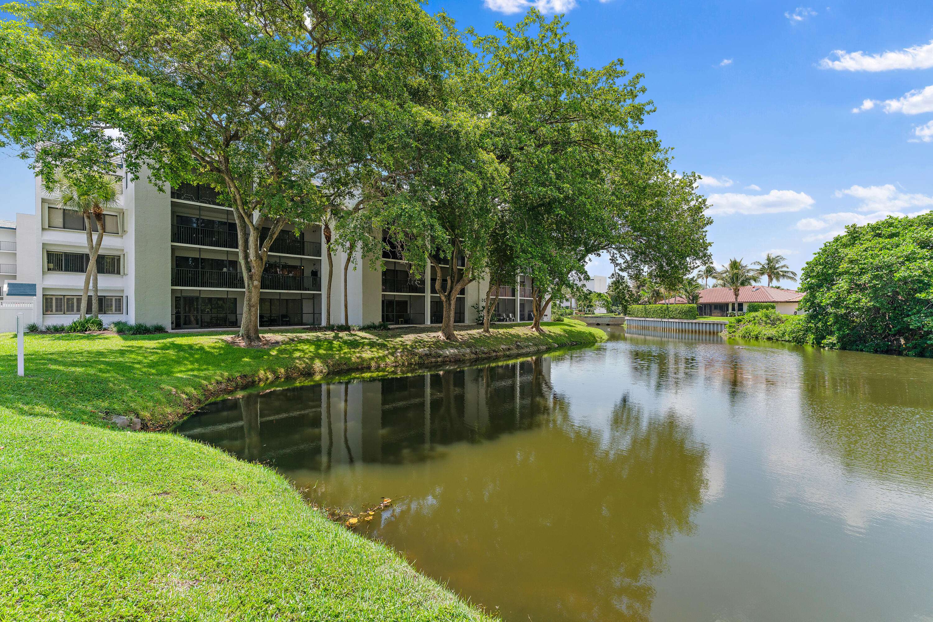 Jupiter, FL 33477,1605 S Us Highway 1 C401