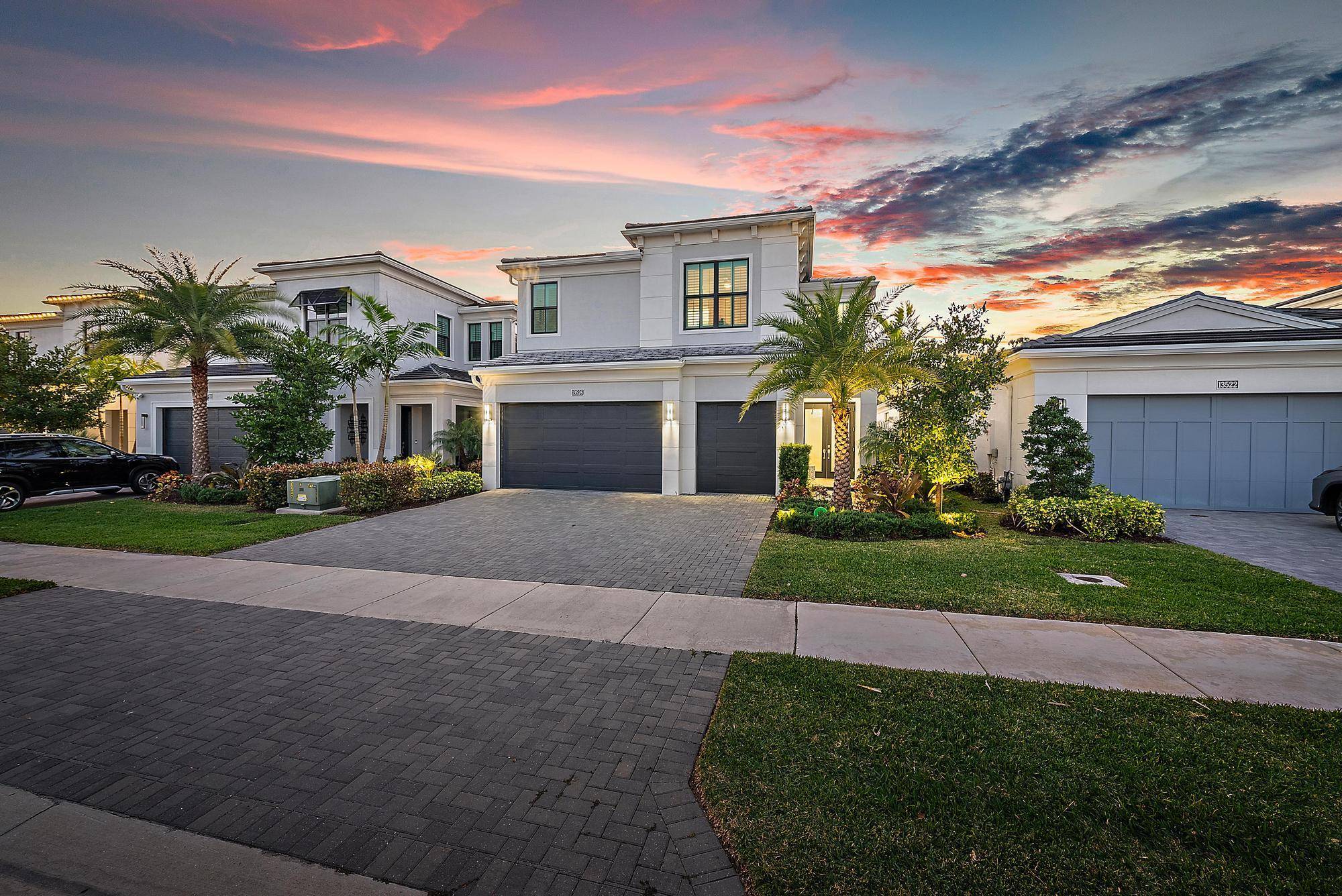 Palm Beach Gardens, FL 33418,13526 Artisan CIR