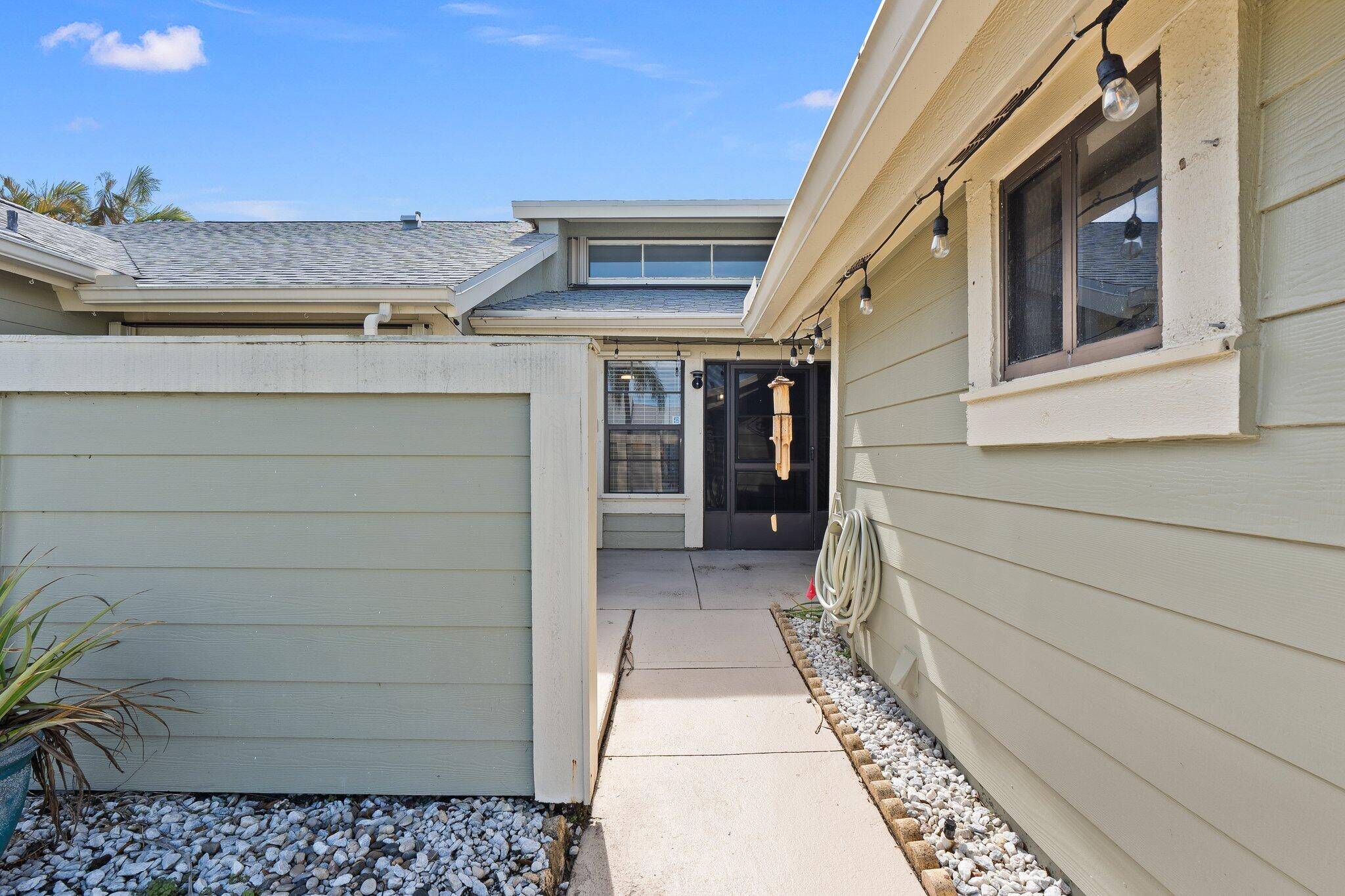 Port Saint Lucie, FL 34952,1518 SE Dewberry CT