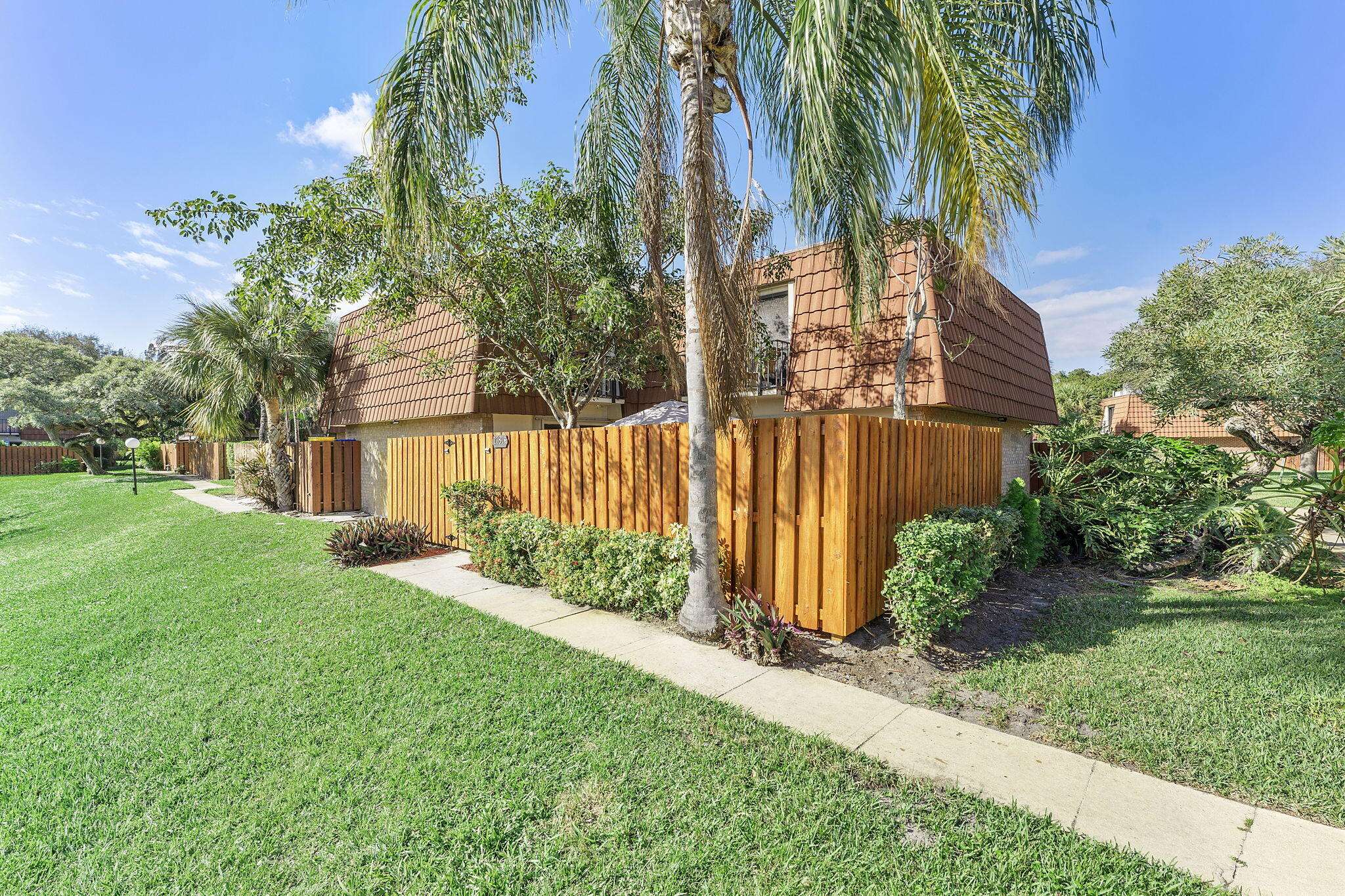 Delray Beach, FL 33445,1781 San Jose Dr 42-D