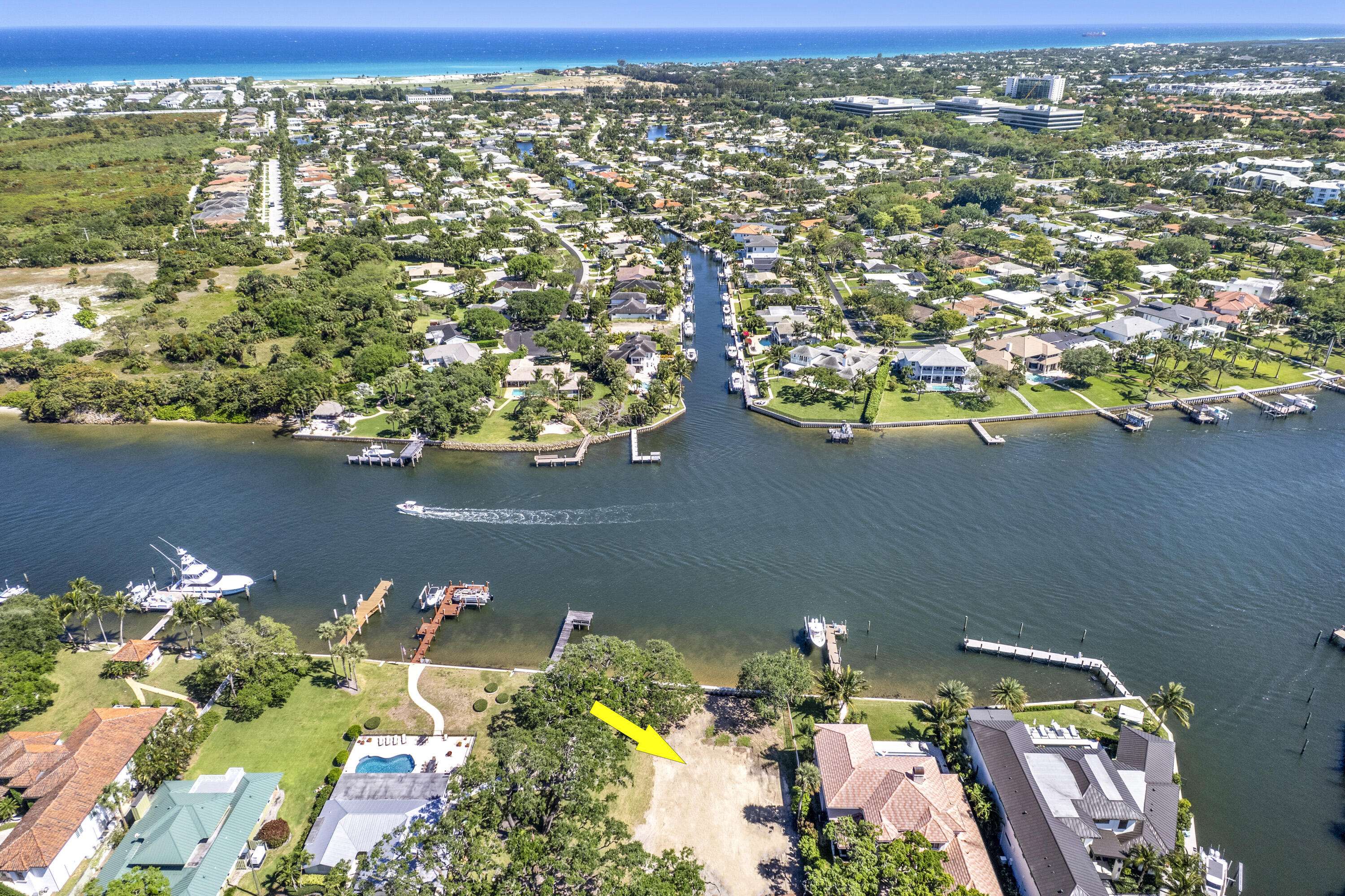 Palm Beach Gardens, FL 33410,12940 N Shore DR