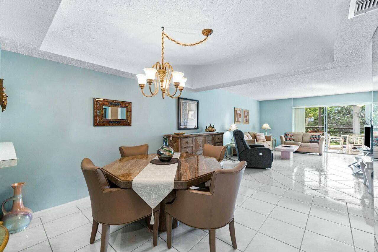 Boca Raton, FL 33428,23345 Carolwood LN 406
