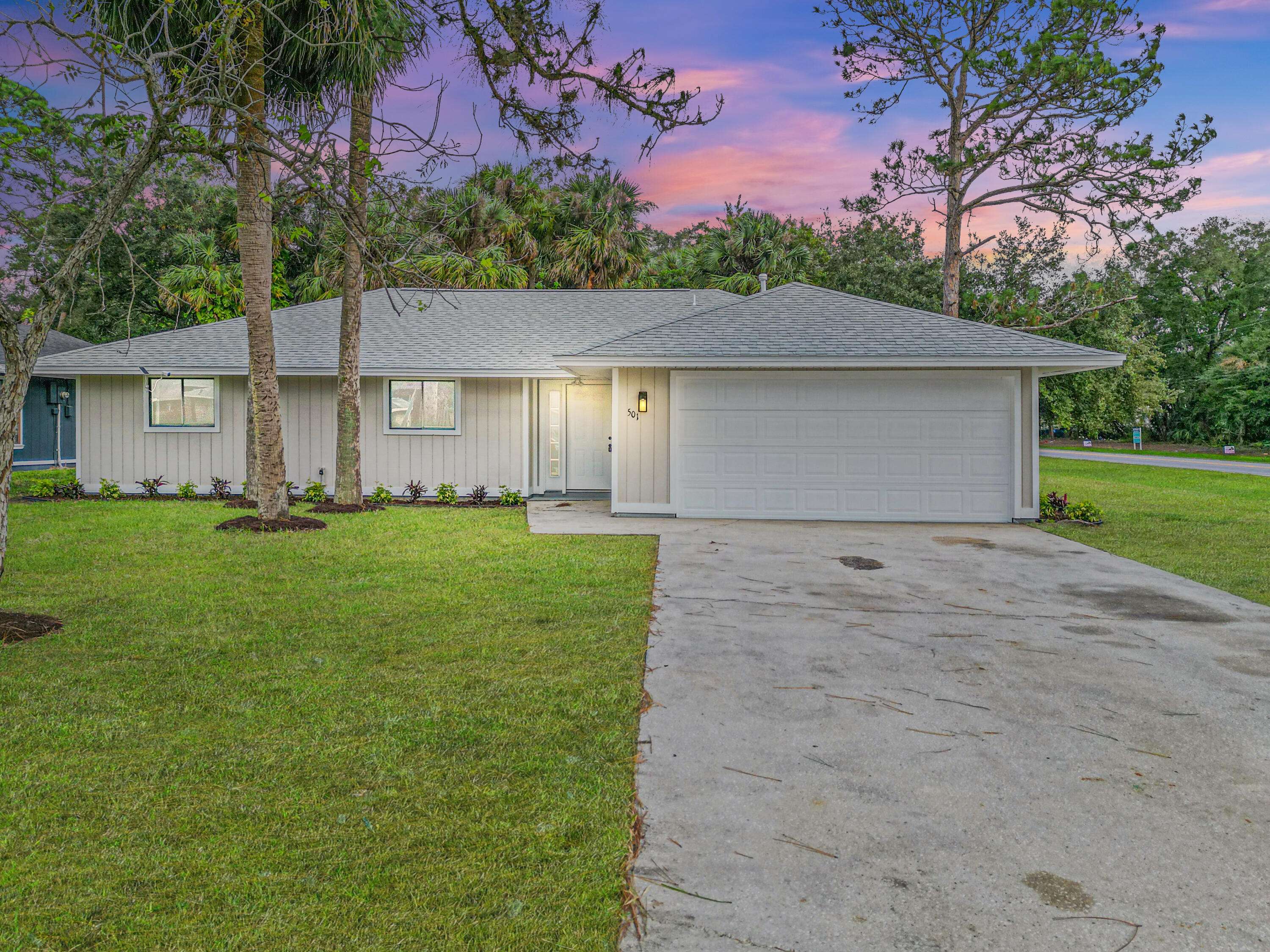 Palm Bay, FL 32907,501 NE Empire AVE