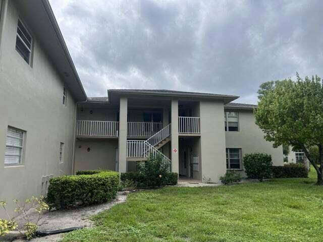 Port Saint Lucie, FL 34952,26 Lake Vista TRL 202