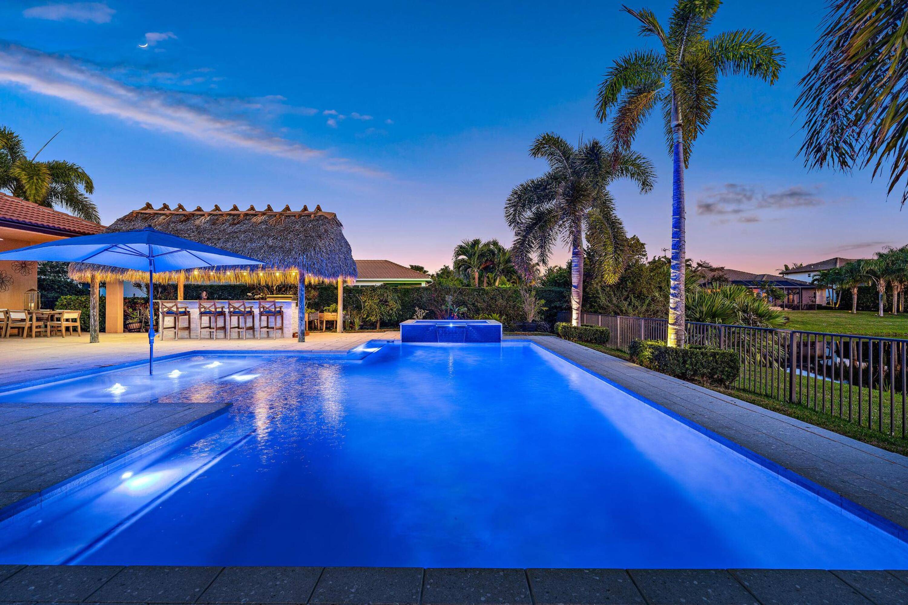 Jupiter, FL 33458,112 Manor CIR